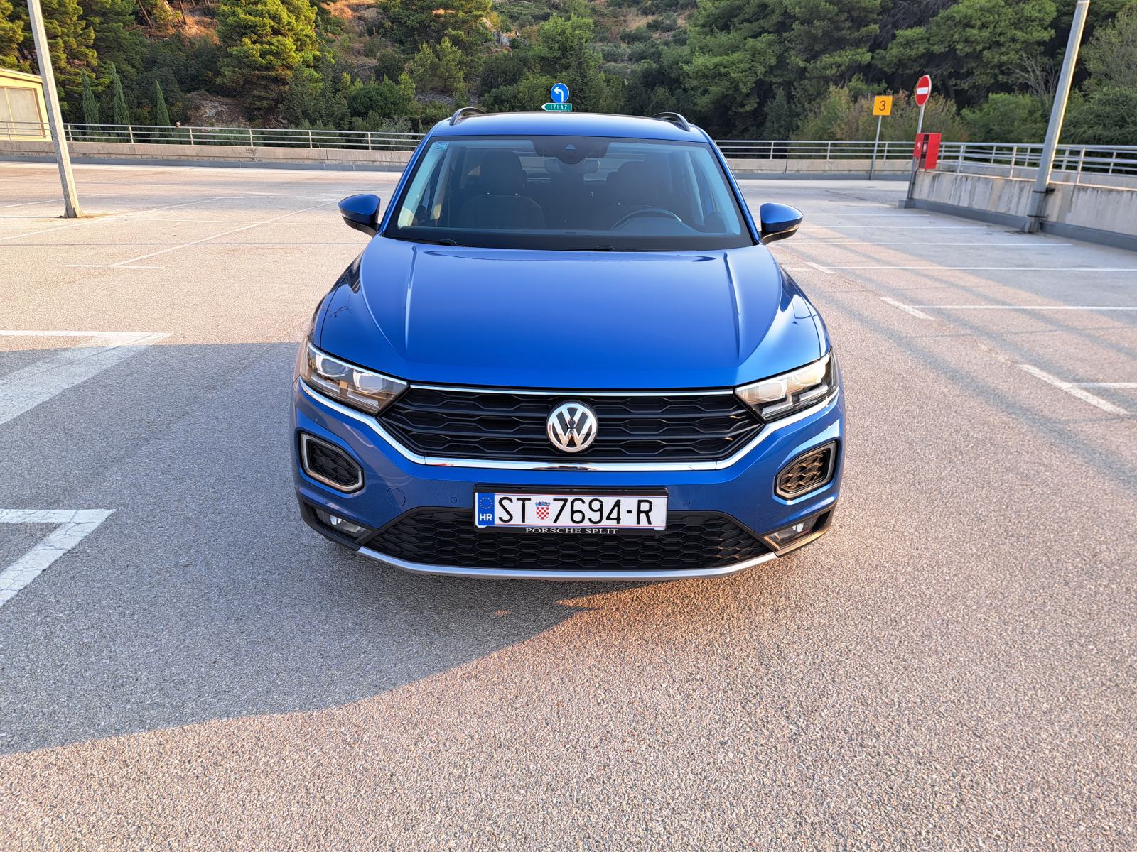 VW T-Roc 1.5 TSI DSG | HR auto | 80.000 km | Reg. 12/2026 | Kamera, fotografija 8
