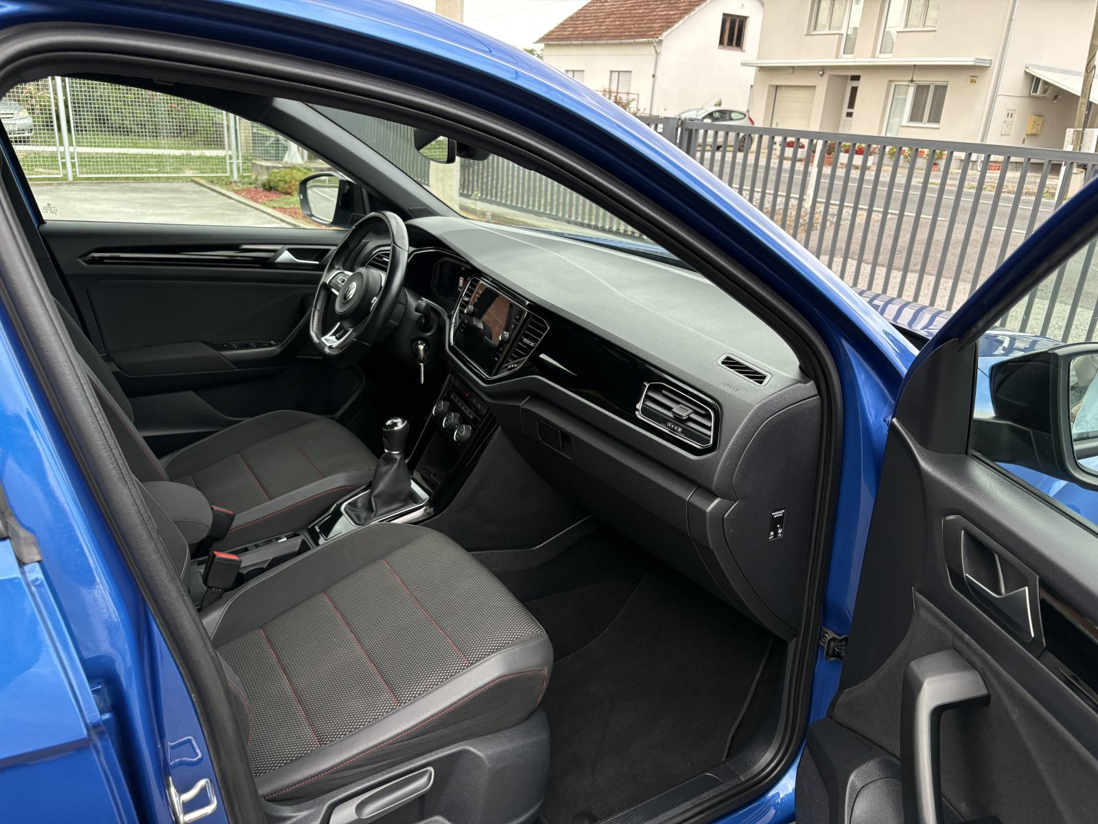 VW T-Roc 1,5 TSI SPORT MOD.2022 NAV,LED,VIRT.KOKPIT,KAMERA,7.097,67€*3, fotografija 12