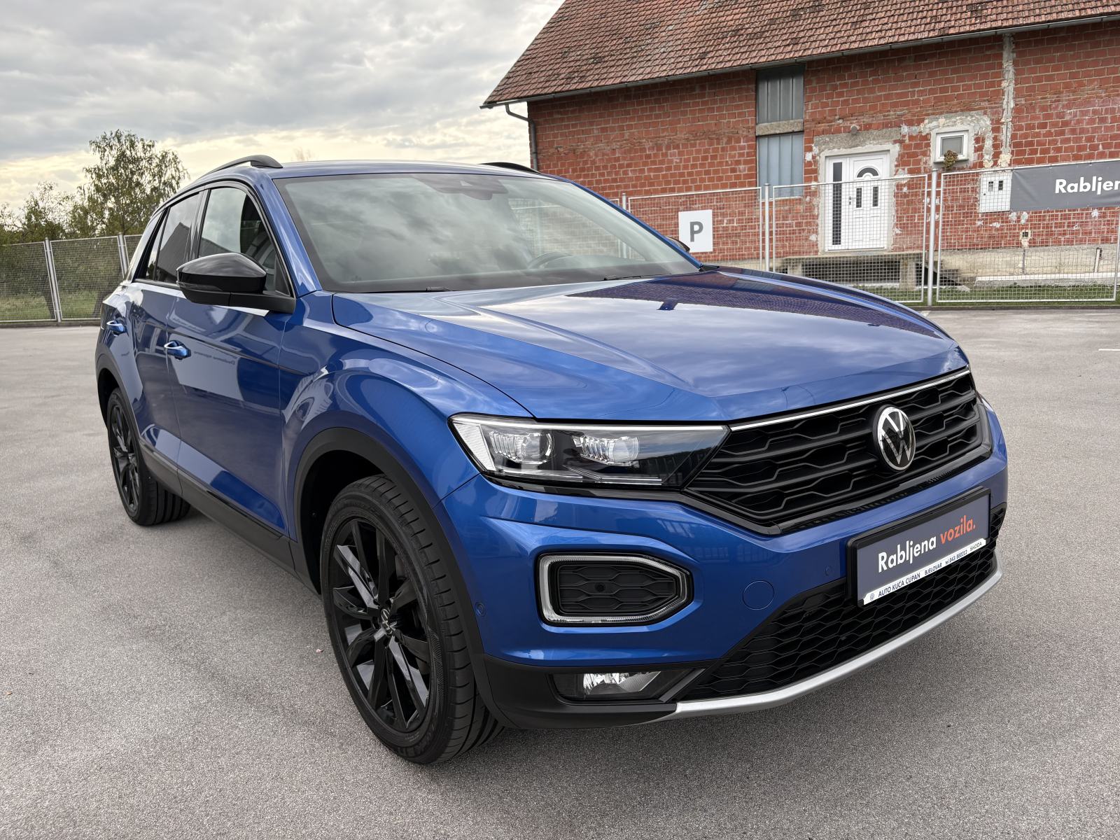 VW T-Roc 1,5 TSI SPORT MOD.2022 NAV,LED,VIRT.KOKPIT,KAMERA,7.097,67€*3, fotografija 2