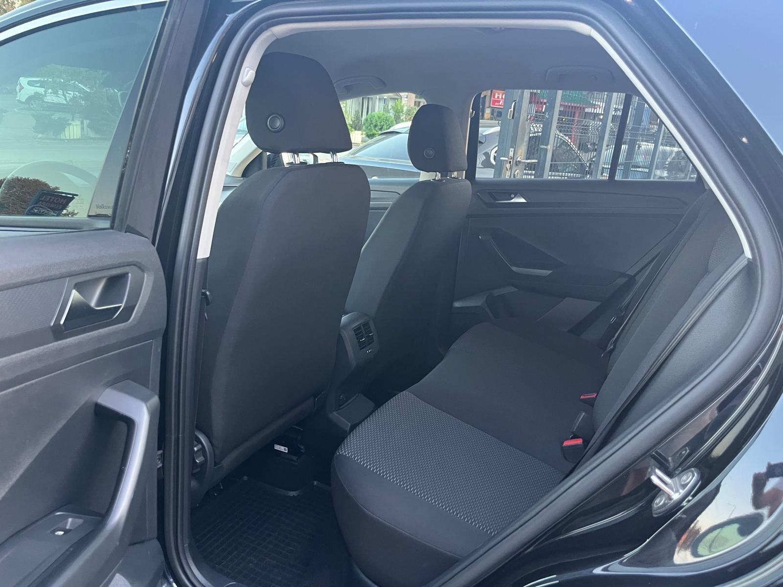 VW T-Roc 1.6 TDI 115 KS NAVI 1VL Nije uvoz Jamstvo 1G 51000 KM!, fotografija 13