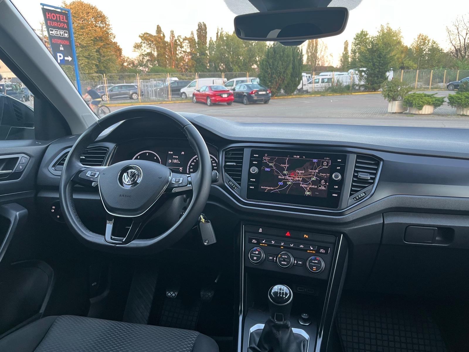 VW T-Roc 1.6 TDI 115 KS NAVI 1VL Nije uvoz Jamstvo 1G 51000 KM!, fotografija 15