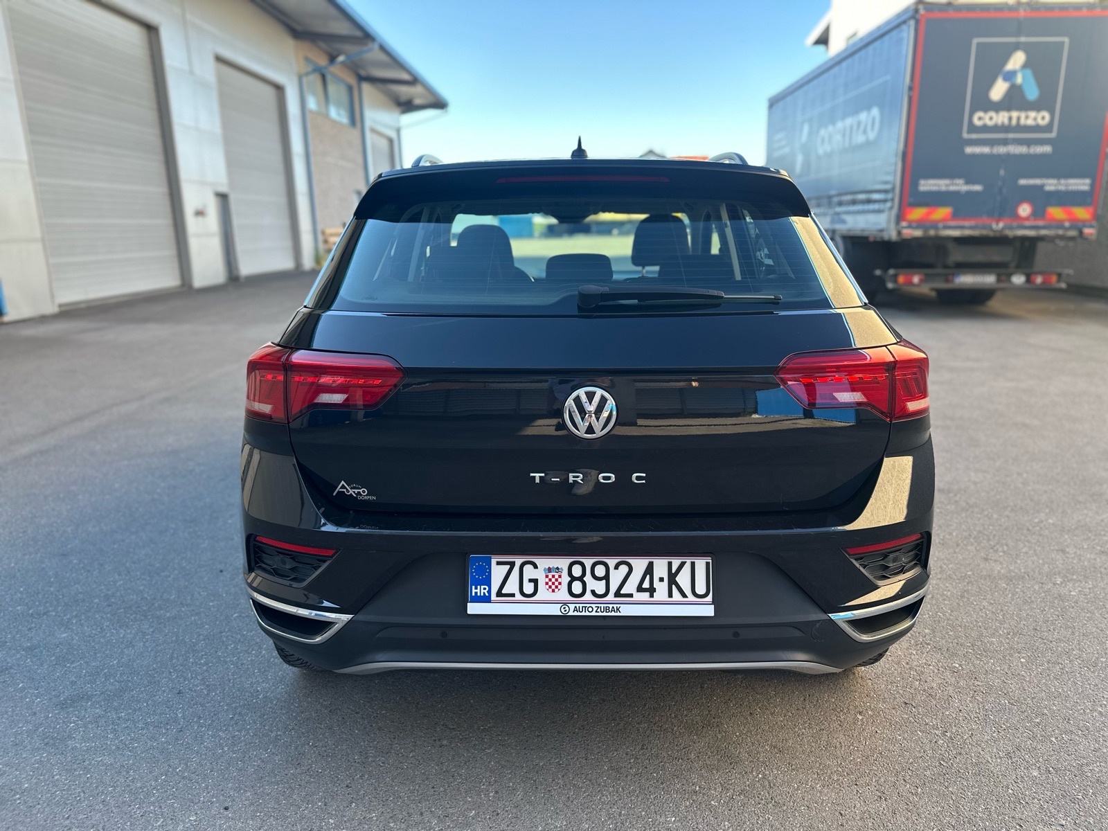 VW T-Roc 1.6 TDI 85kw -STYLE- VELIKI SERVIS, fotografija 7