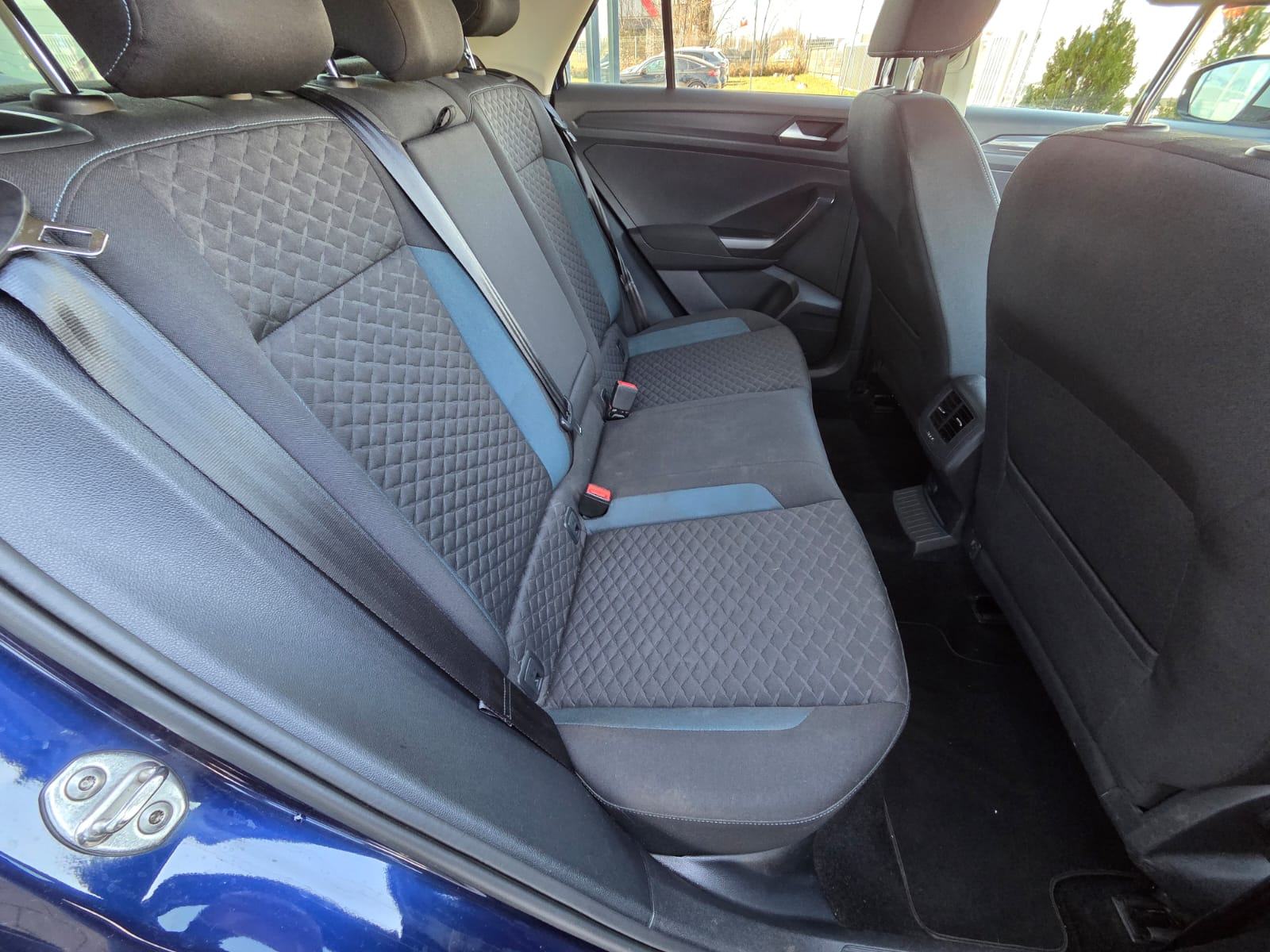 VW T-Roc 1,6 TDI DESIGN*ALU NAVI WEBASTO PARK PILOT*84.000KM*GARANC*, fotografija 13