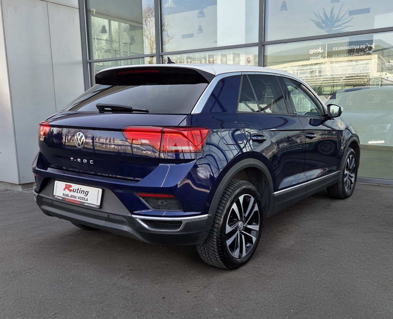 VW T-Roc 1,6 TDI DESIGN*ALU NAVI WEBASTO PARK PILOT*84.000KM*GARANC*, fotografija 6