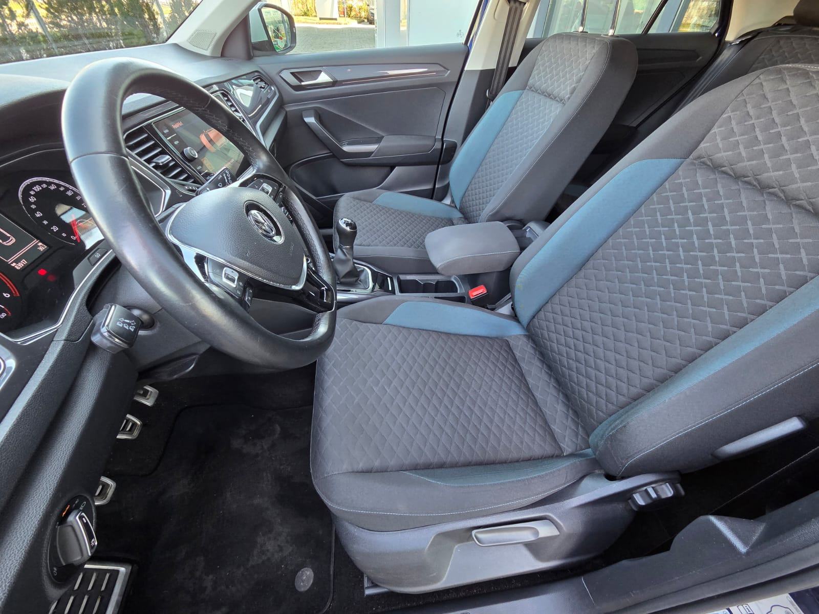 VW T-Roc 1,6 TDI DESIGN*ALU NAVI WEBASTO PARK PILOT*84.000KM*GARANC*, fotografija 9