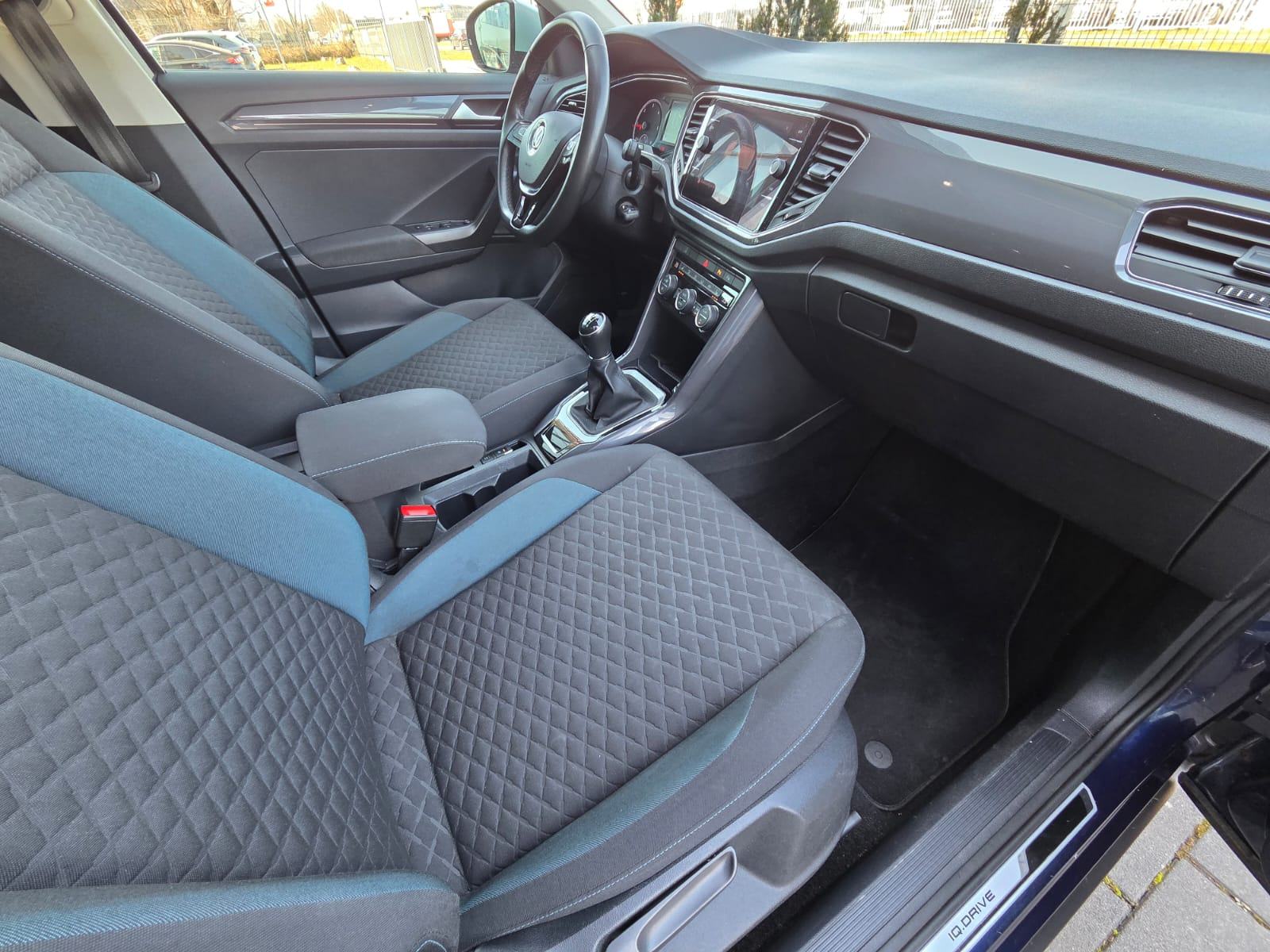 VW T-Roc 1,6 TDI DESIGN*ALU NAVI WEBASTO PARK PILOT*84.000KM*GARANC*, fotografija 11