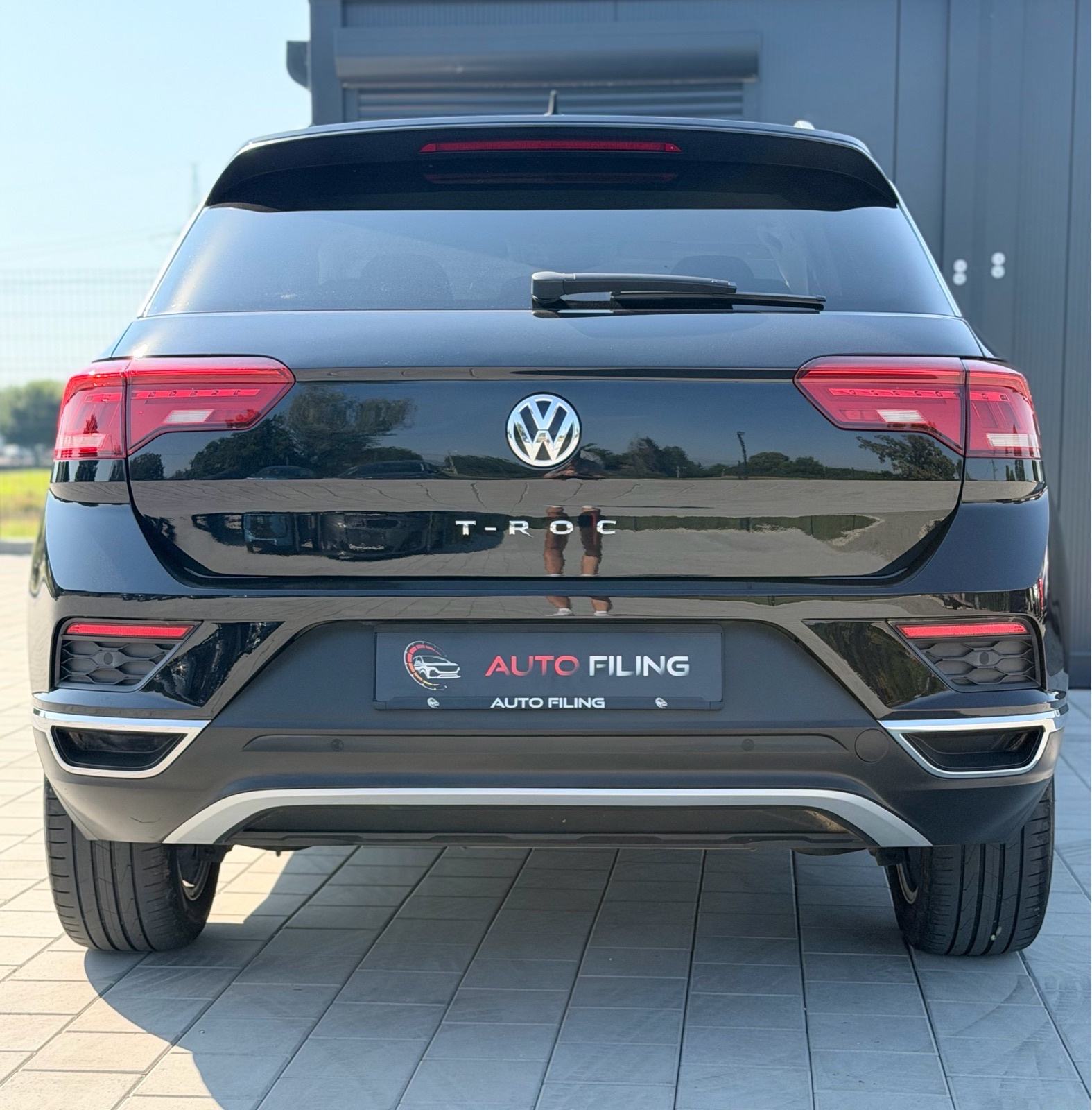 VW T-Roc 1,6 TDI*DESIGN*LED*NAVI*ALU*, fotografija 4