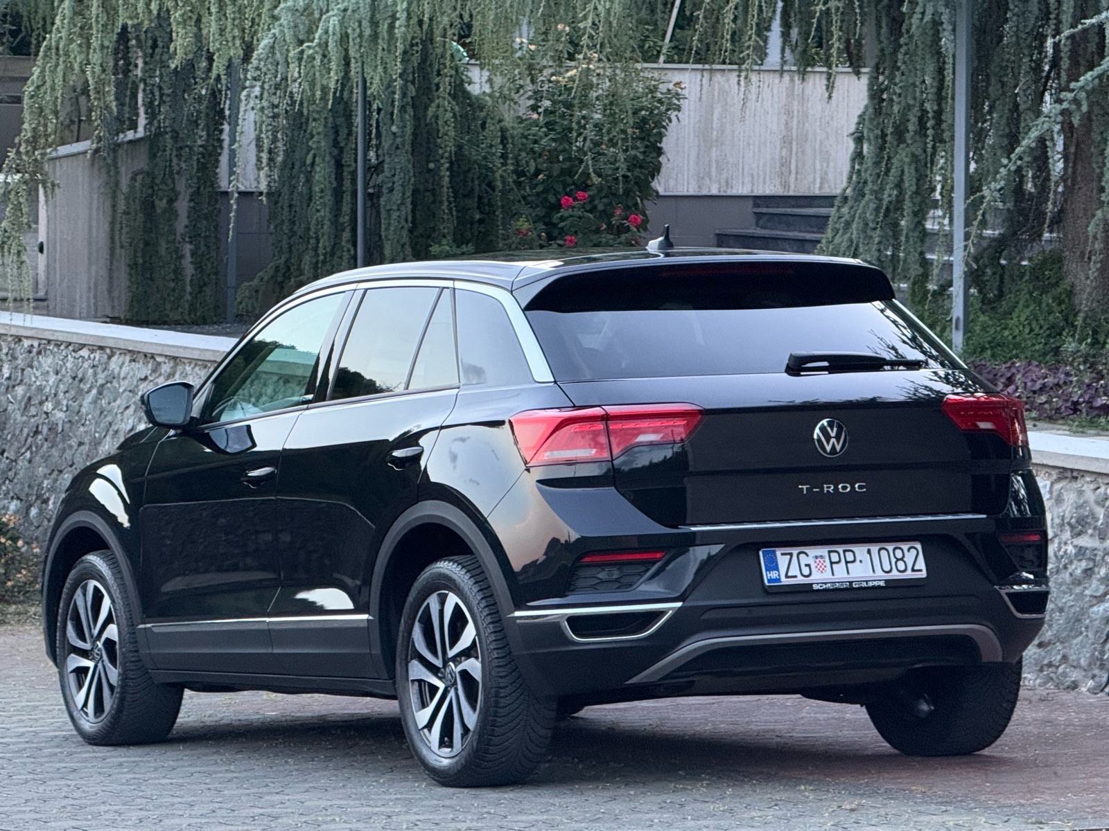 VW T-Roc 2.0 TDI DSG ACTIVE, LED, NAVI, 150KS, ACC, SERVISNA, fotografija 4