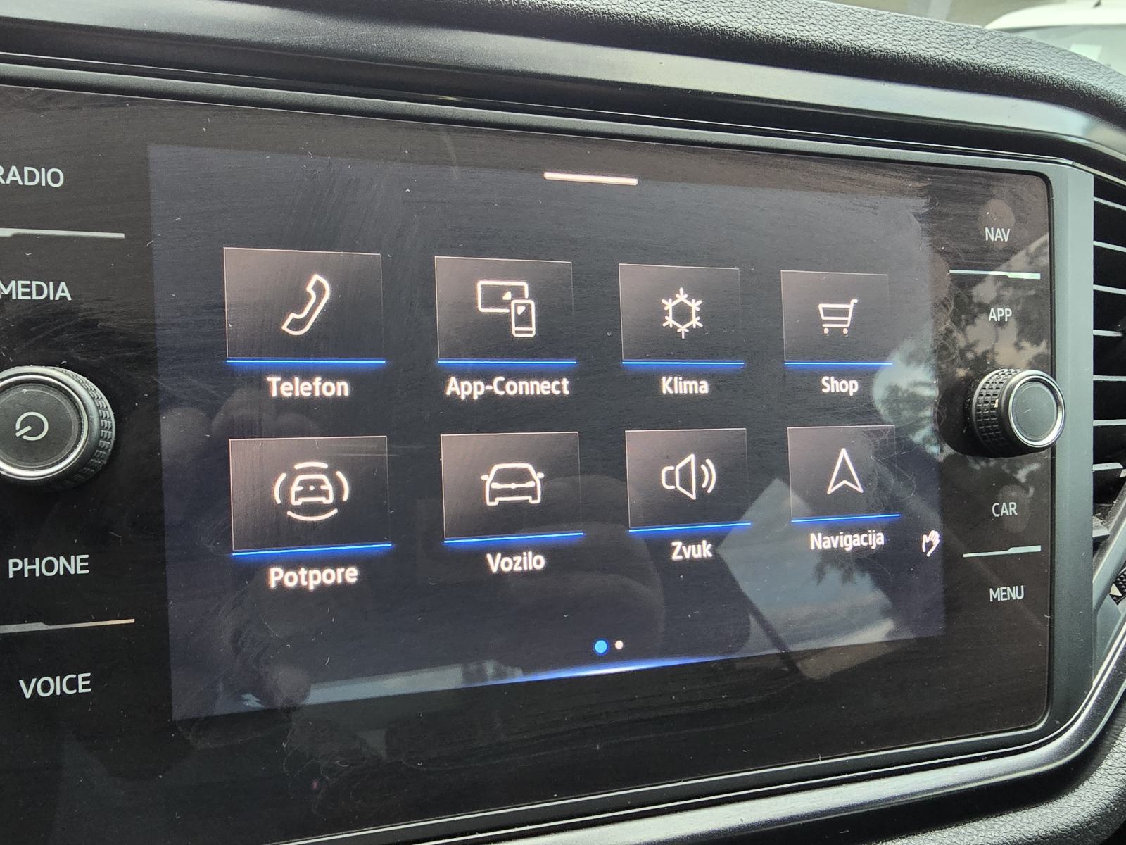 VW T-Roc 1.6 TDI- GRATIS PRIJENOS, PUNO OPREME, fotografija 19