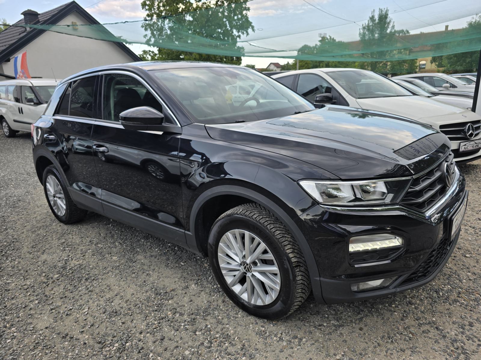 VW T-Roc 1.6 TDI- GRATIS PRIJENOS, PUNO OPREME, fotografija 10