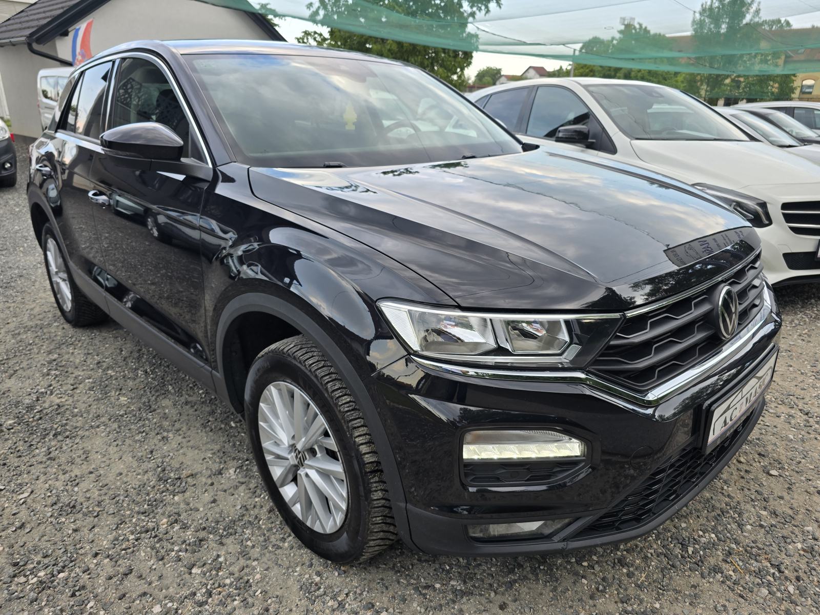 VW T-Roc 1.6 TDI- GRATIS PRIJENOS, PUNO OPREME, fotografija 11