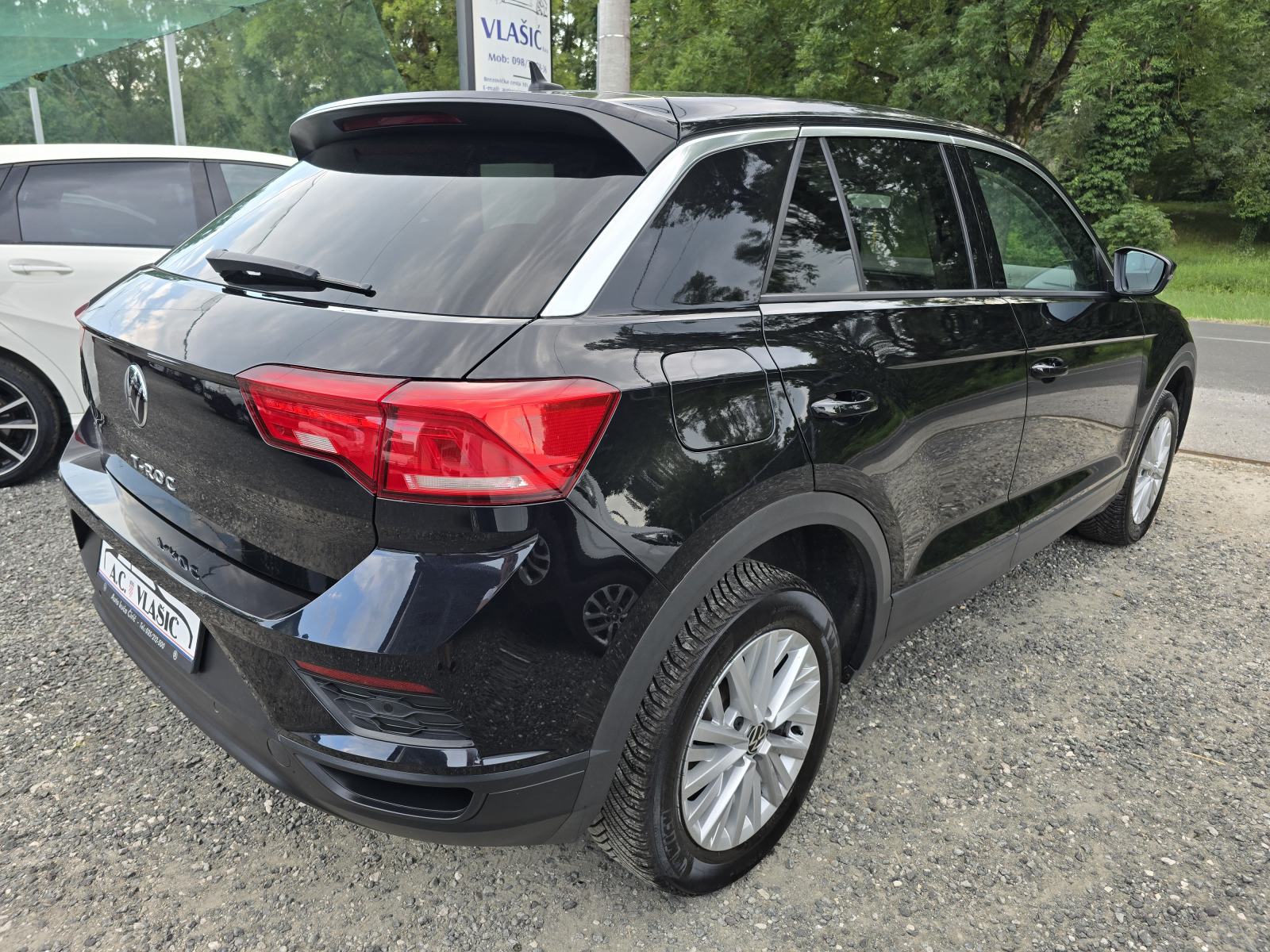 VW T-Roc 1.6 TDI- GRATIS PRIJENOS, PUNO OPREME, fotografija 7