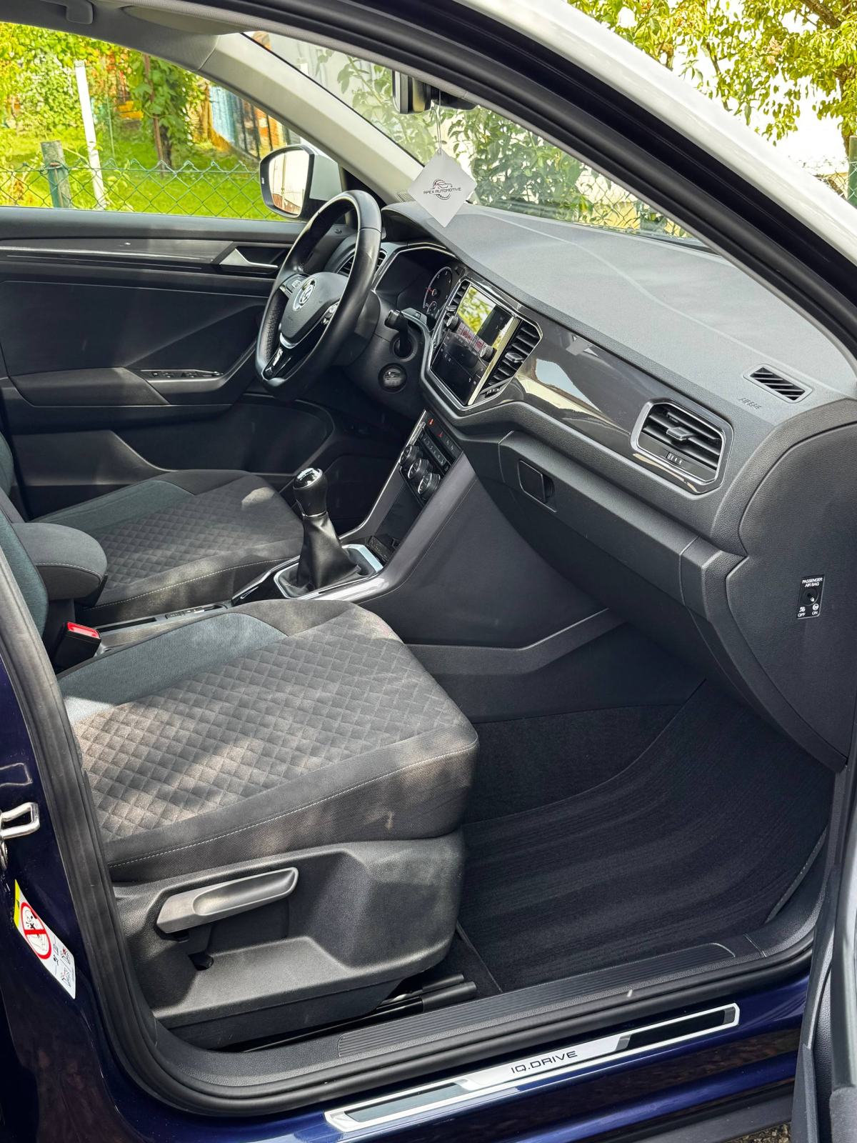 VW T-Roc 1,6 TDI IQ Drive *JAMSTVO*LED*ASISTENTI*, fotografija 19