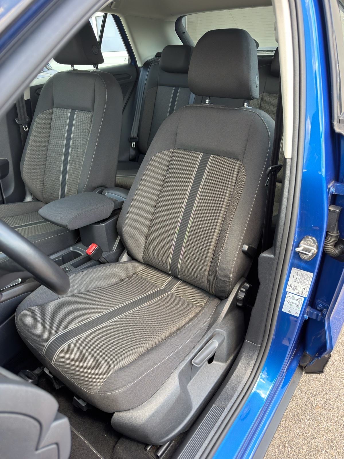 ♦️VW T-ROC 1.6 TDI♦️JAMSTVO♦️MATRIX~LED~ACC~MF~SENZORI~99TKM~MOD2020♦️, fotografija 17