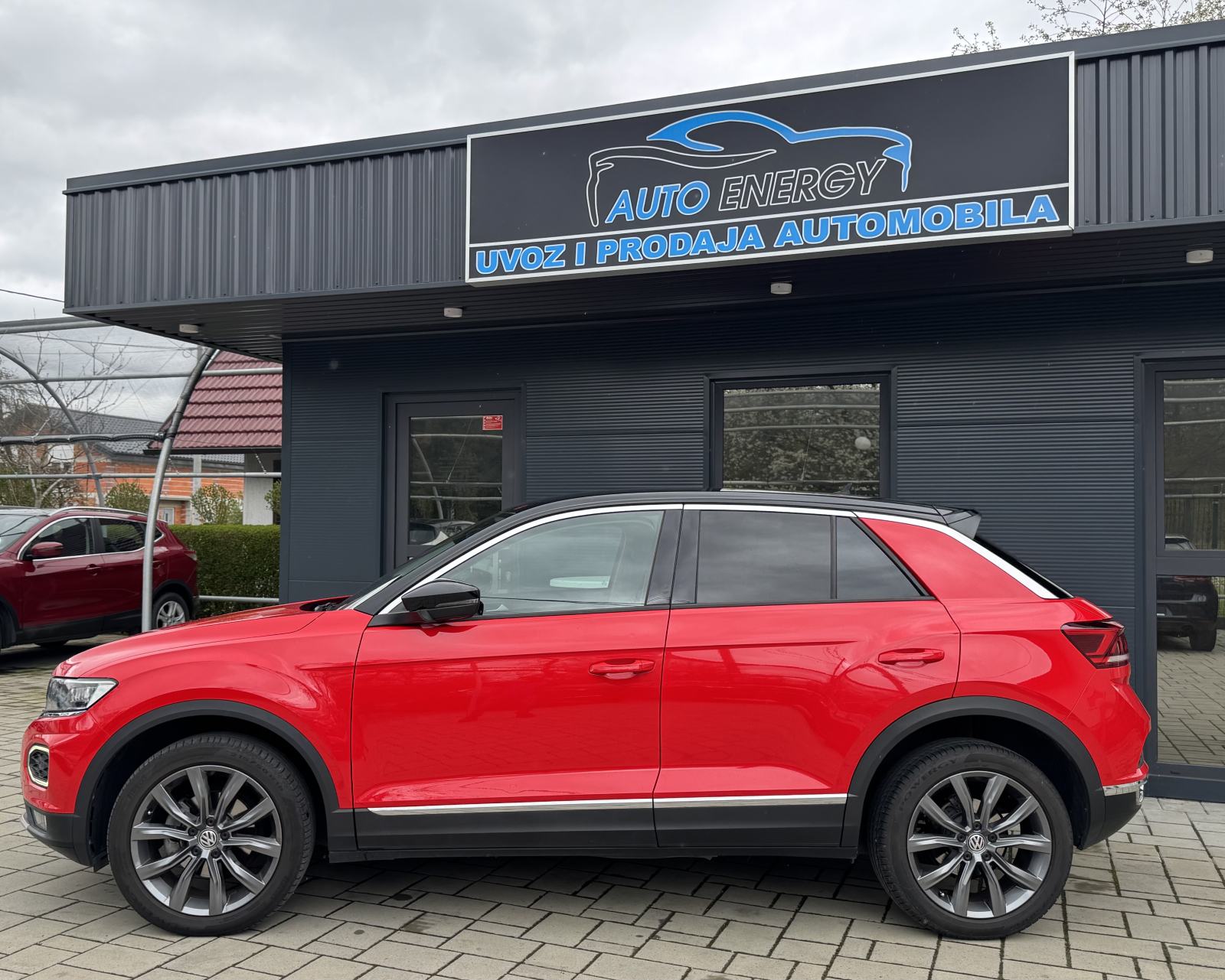VW T-Roc 1,6 TDI Highline ⭐ Virtual Cockpit, Full LED, Alu 18 ⭐ Servis, fotografija 2