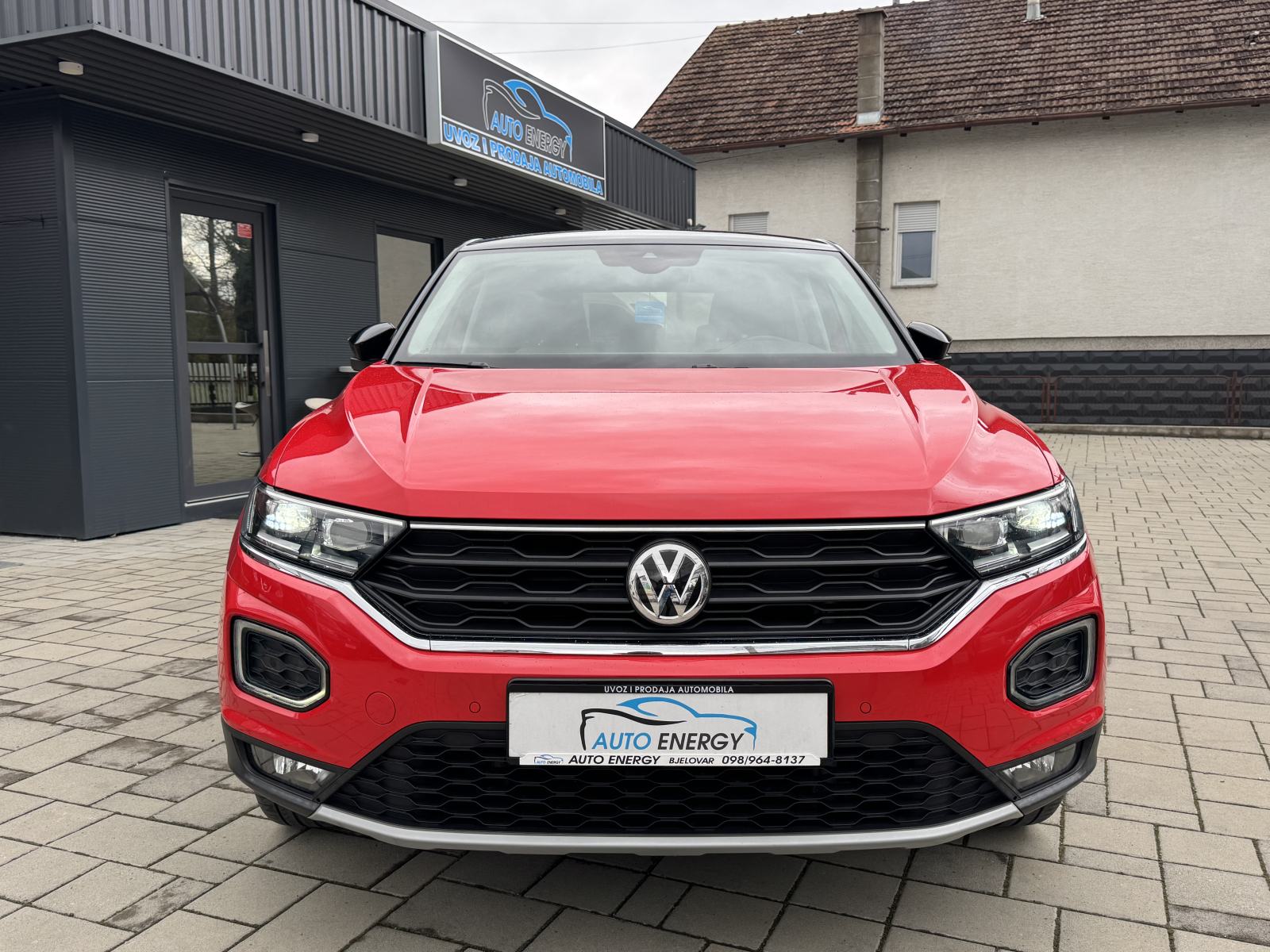 VW T-Roc 1,6 TDI Highline ⭐ Virtual Cockpit, Full LED, Alu 18 ⭐ Servis, fotografija 4