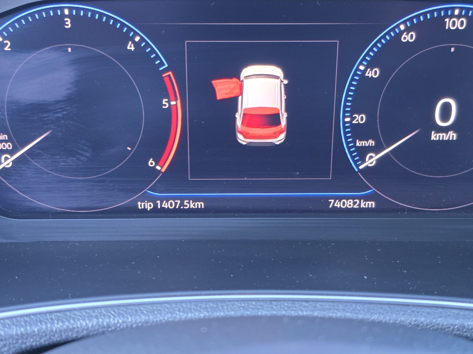 VW T-Roc 1,6 TDI Prvi vlasnik Odlično stanje, fotografija 9