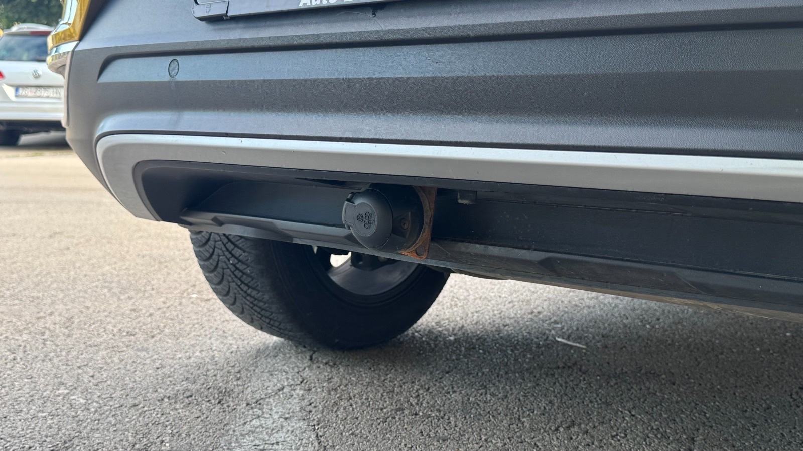 VW T-Roc 1,6 TDI PANORAMA rega 6/2027, fotografija 12