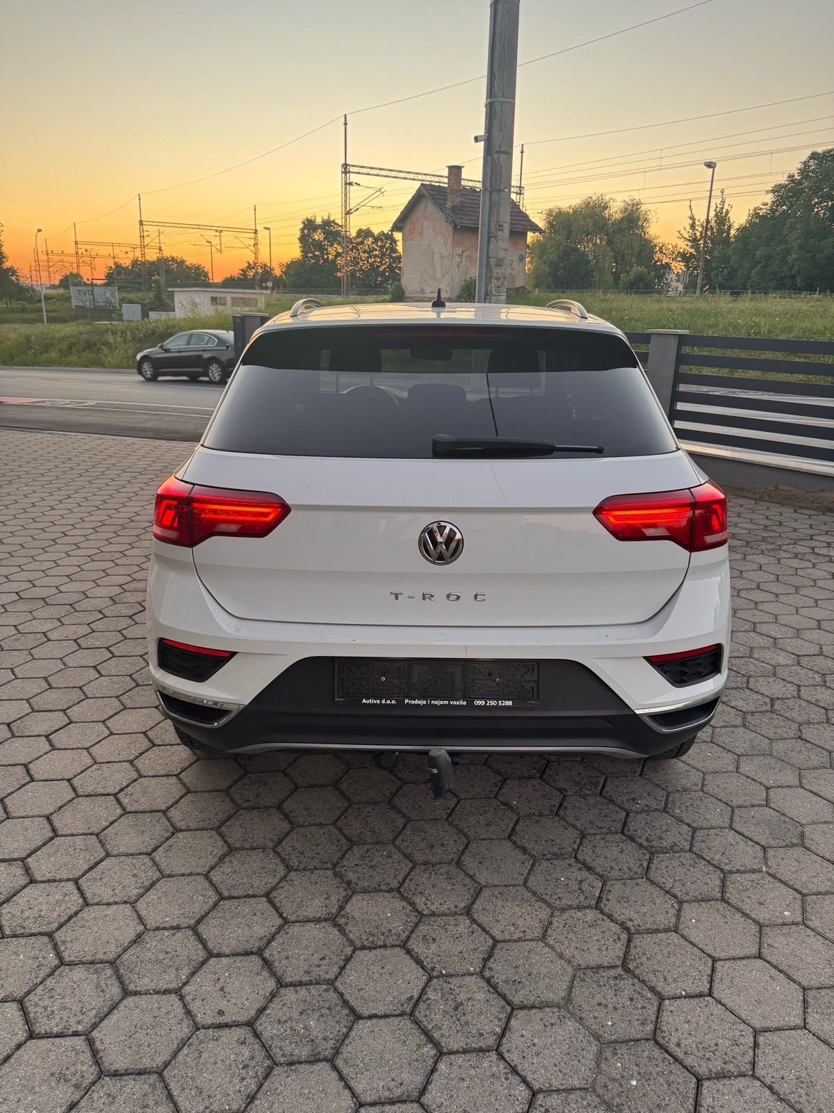 VW T-Roc 1,6 TDI, fotografija 4