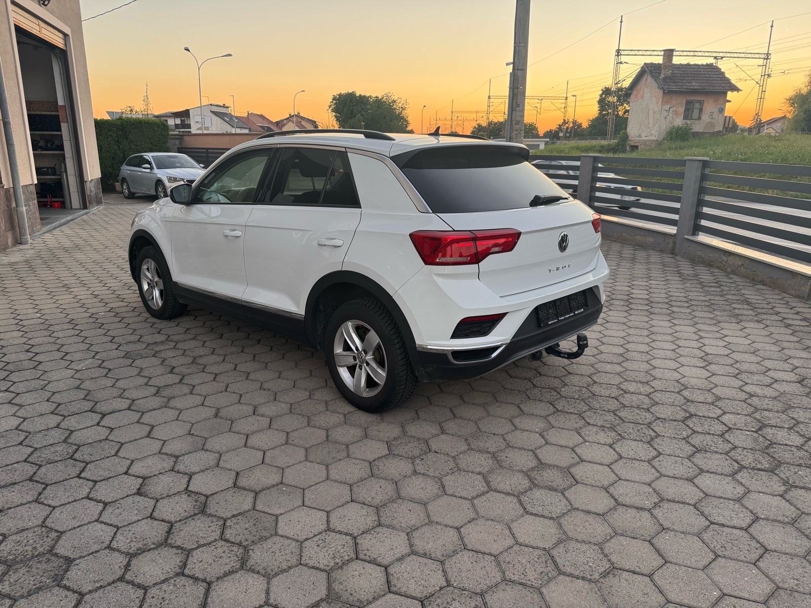 VW T-Roc 1,6 TDI, fotografija 3