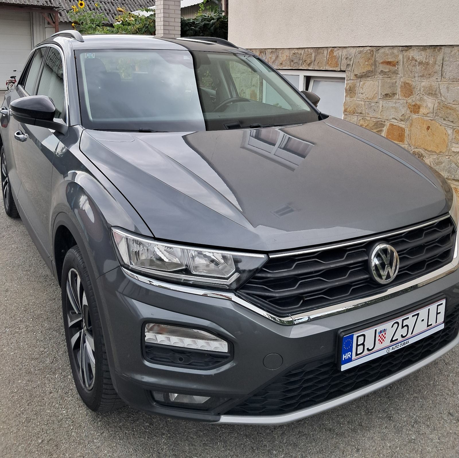 VW T-Roc 1,6 TDI,IQ DRIVE, 149000km,kamera,mrtvi kut pracenja,reg 1g, fotografija 3