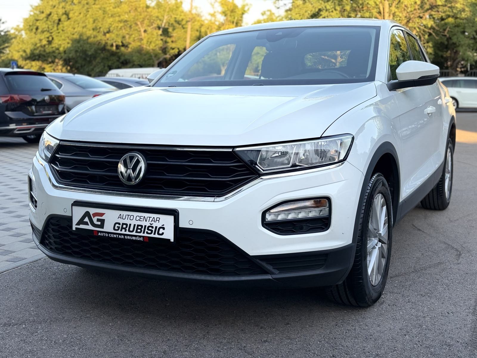 VW T-Roc 1,6 TDI *Veliki servis* *1.vlasnik* *Jamstvo*, fotografija 3