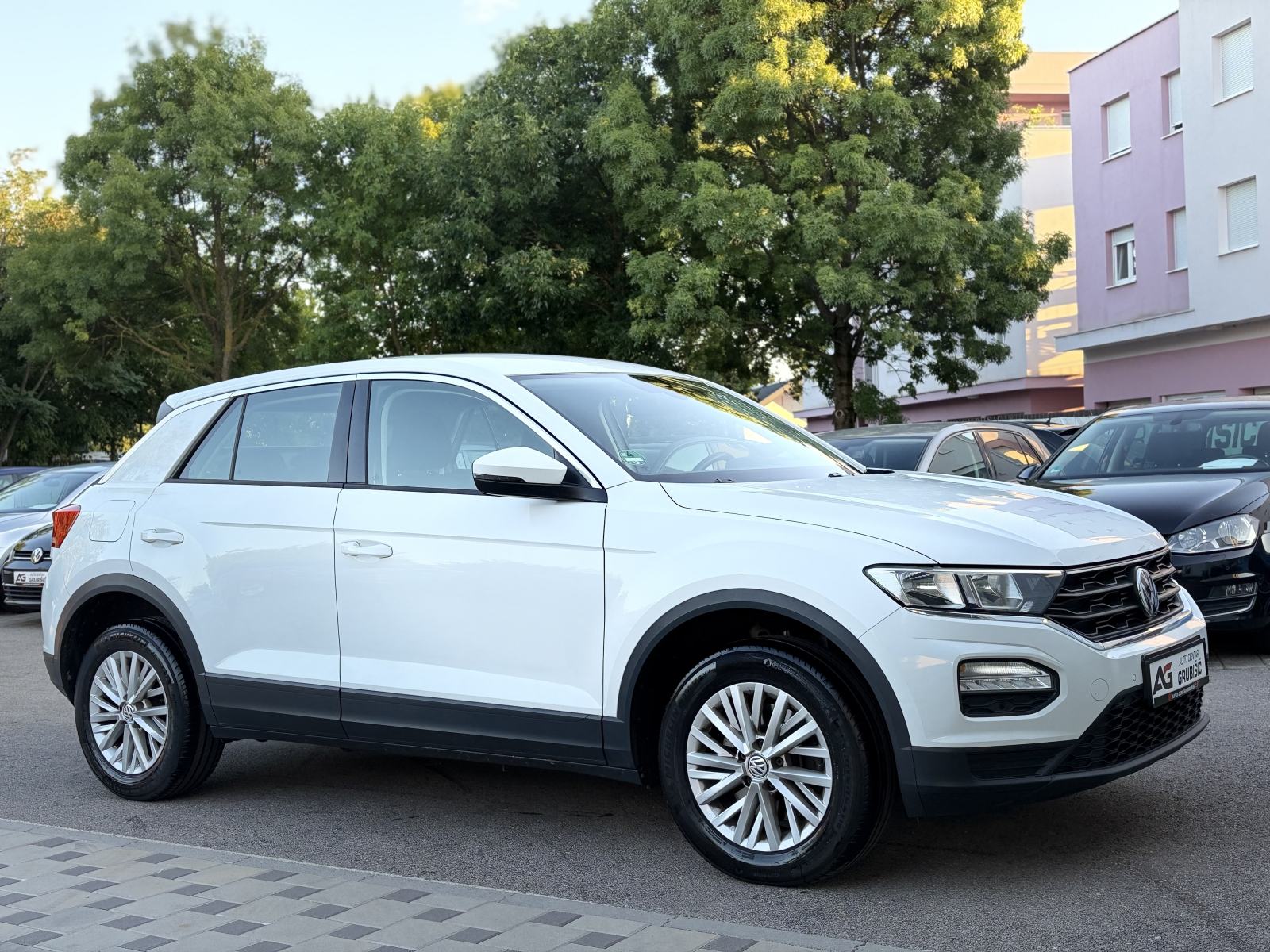 VW T-Roc 1,6 TDI *Veliki servis* *1.vlasnik* *Jamstvo*, fotografija 6