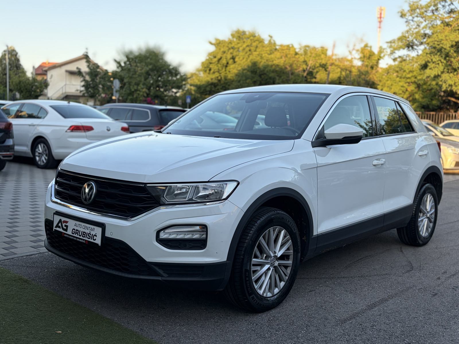 VW T-Roc 1,6 TDI *Veliki servis* *1.vlasnik* *Jamstvo*, fotografija 10