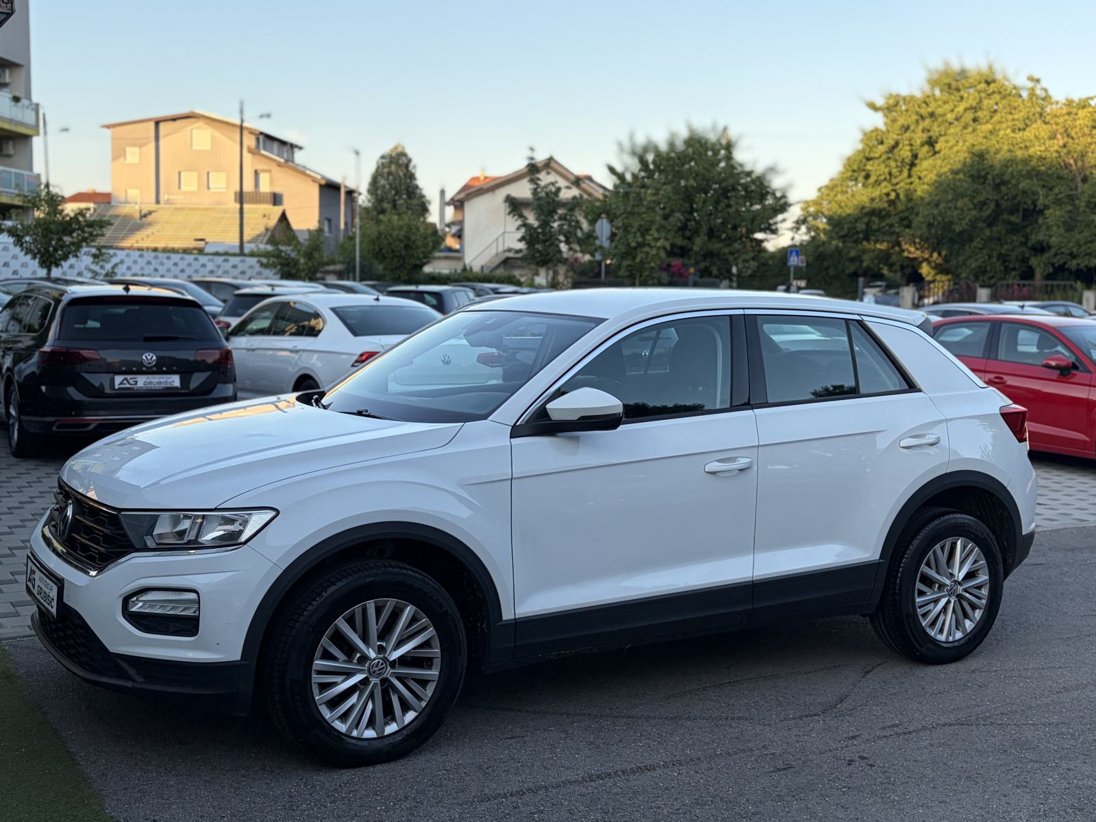 VW T-Roc 1,6 TDI *Veliki servis* *1.vlasnik* *Jamstvo*, fotografija 14
