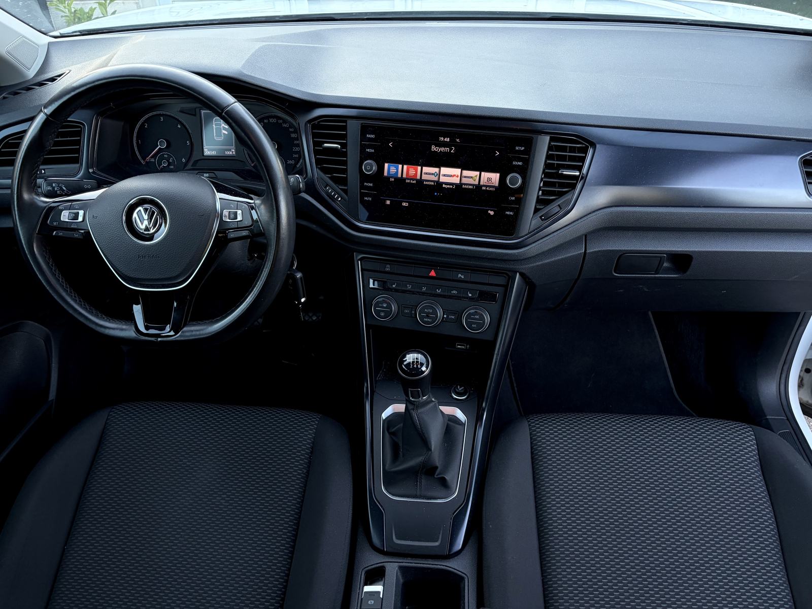 VW T-Roc 1,6 TDI *Veliki servis* *1.vlasnik* *Jamstvo*, fotografija 18
