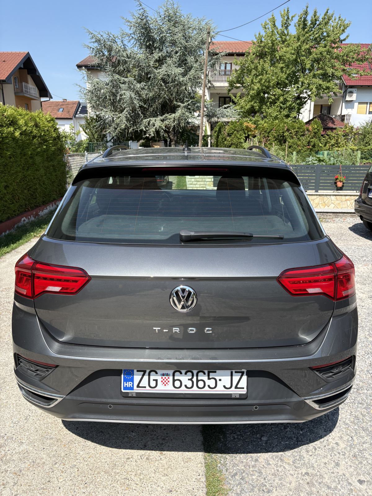 VW T-Roc 1,6 TDI, fotografija 2