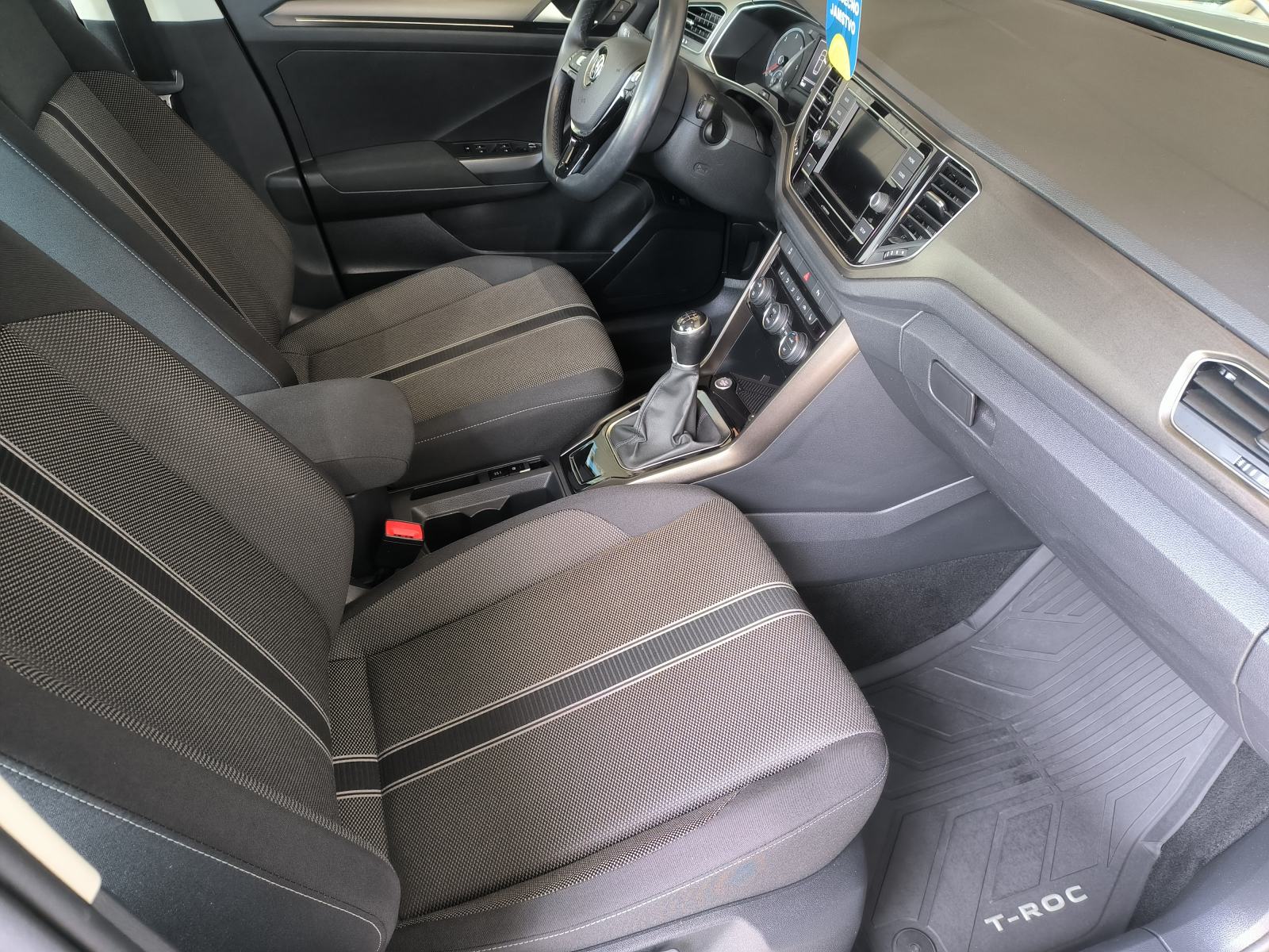 VW T-Roc 1,6 TDI STYLE, LED, JAMSTVO, SERVISNA, REG. 1 GODINU, fotografija 13