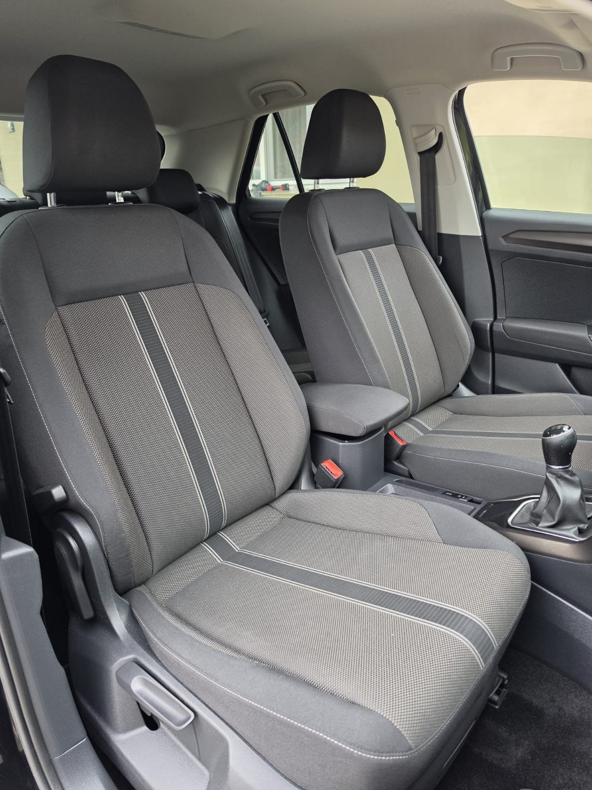 VW T-Roc 1,6 TDI ● STYLE ● MATRIX-KAMERA-ACC ● JAMSTVO, fotografija 14