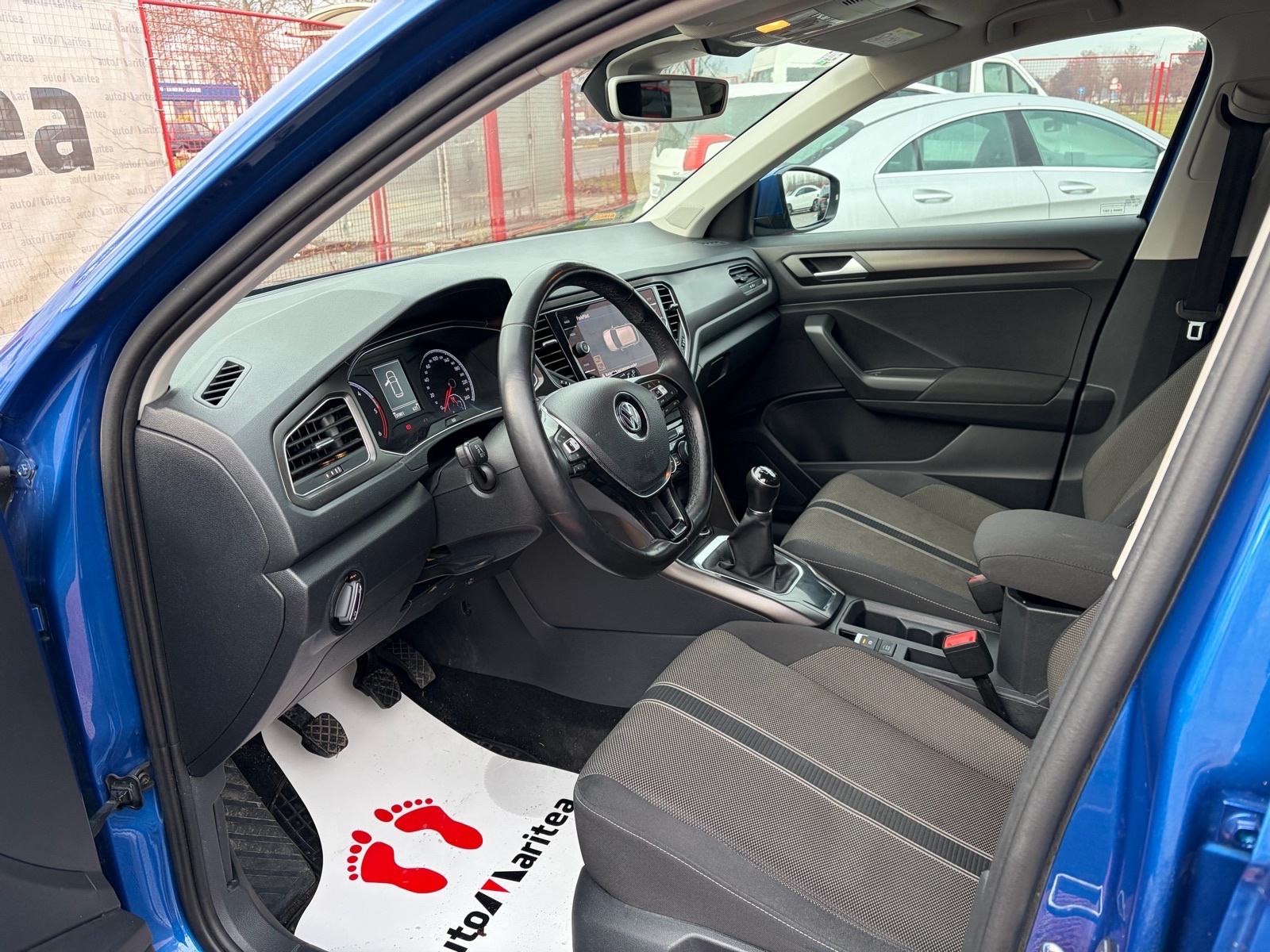 VW T-Roc 1.6 TDI Style•Matrix•Led•Jamstvo•18", fotografija 10