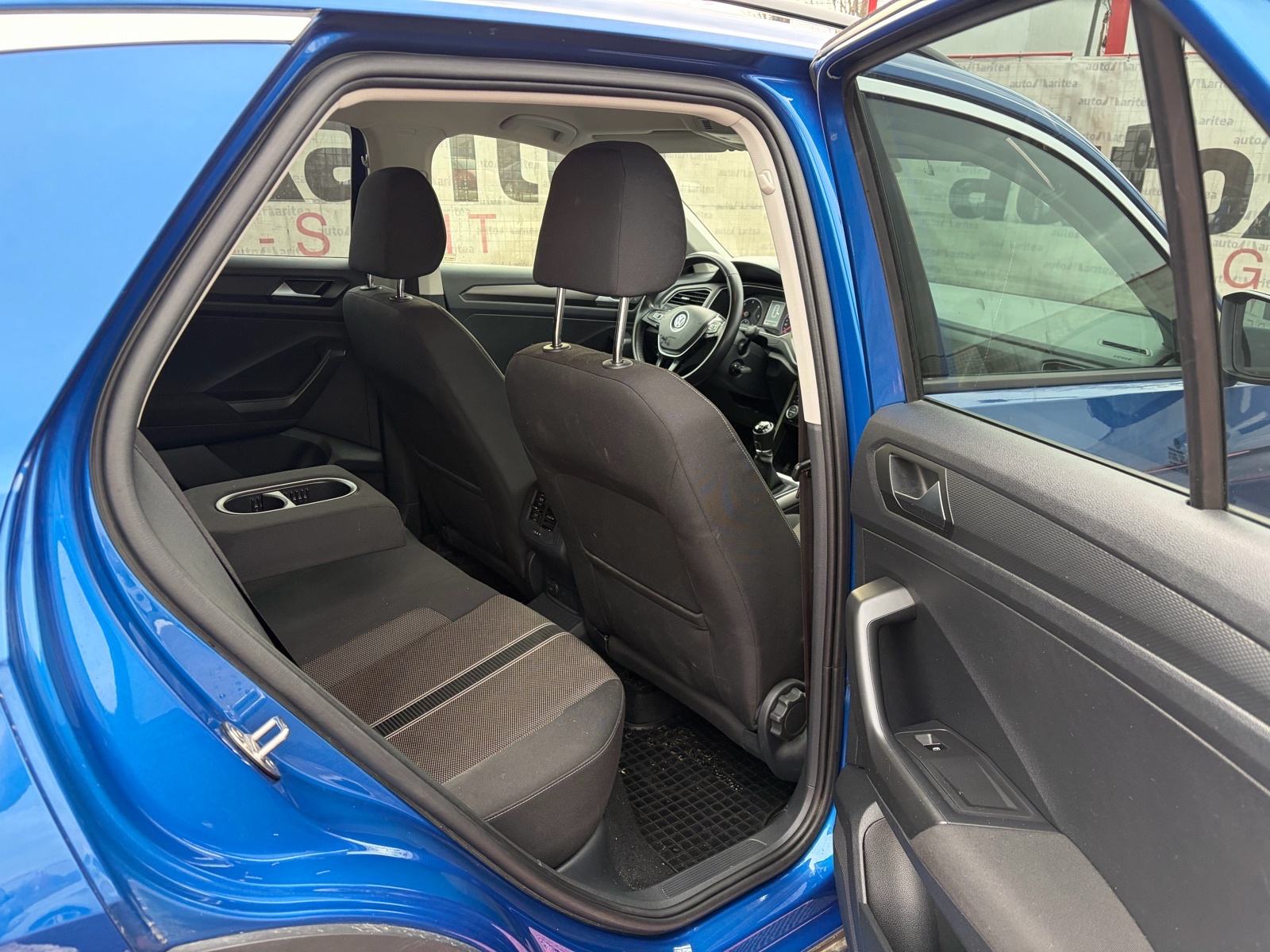 VW T-Roc 1.6 TDI Style•Matrix•Led•Jamstvo•18", fotografija 13