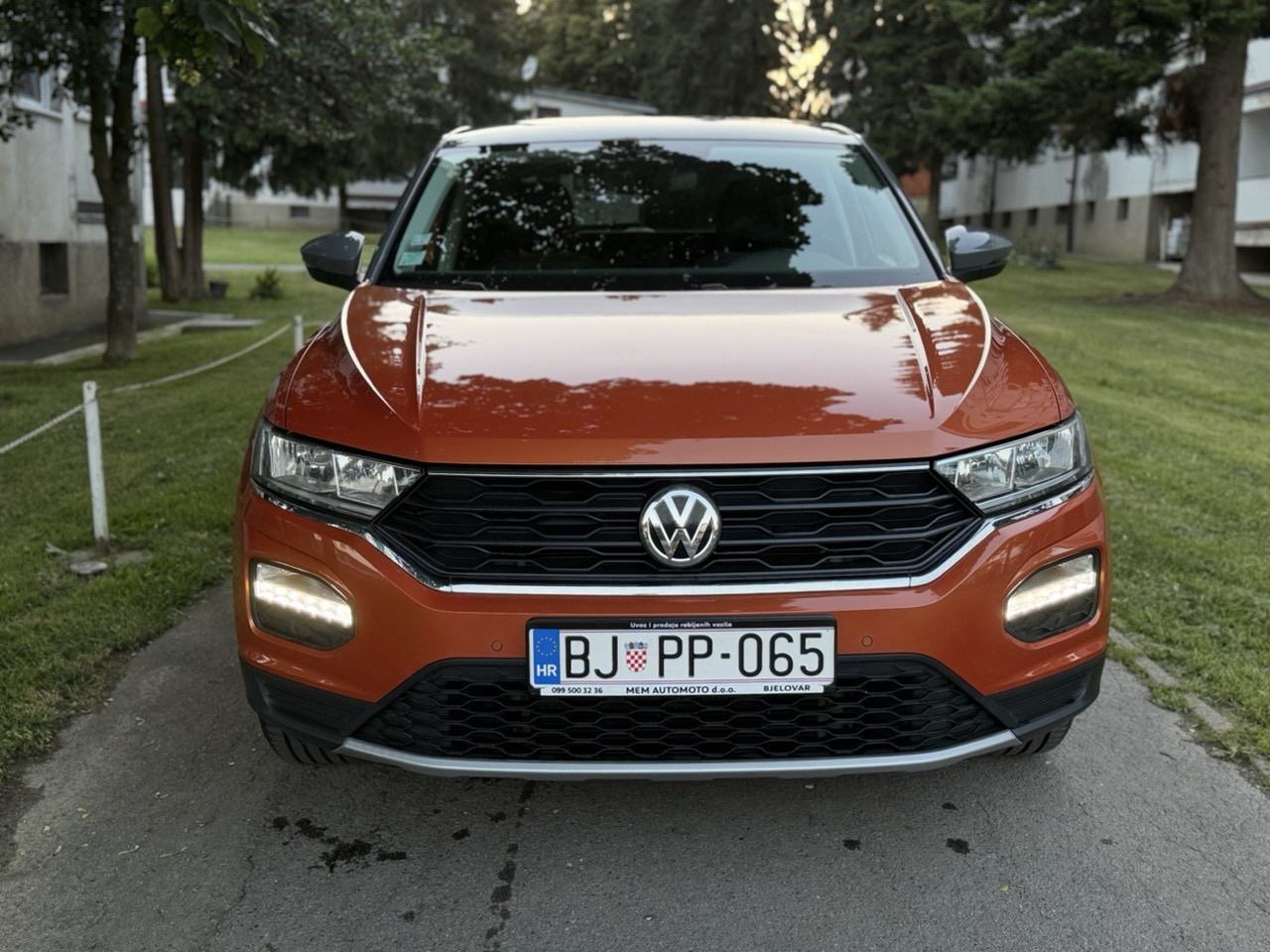 VW T-Roc 1,6Tdi iQ - 1.vl - Servisna knjiga - Virtual - Garancija, fotografija 2