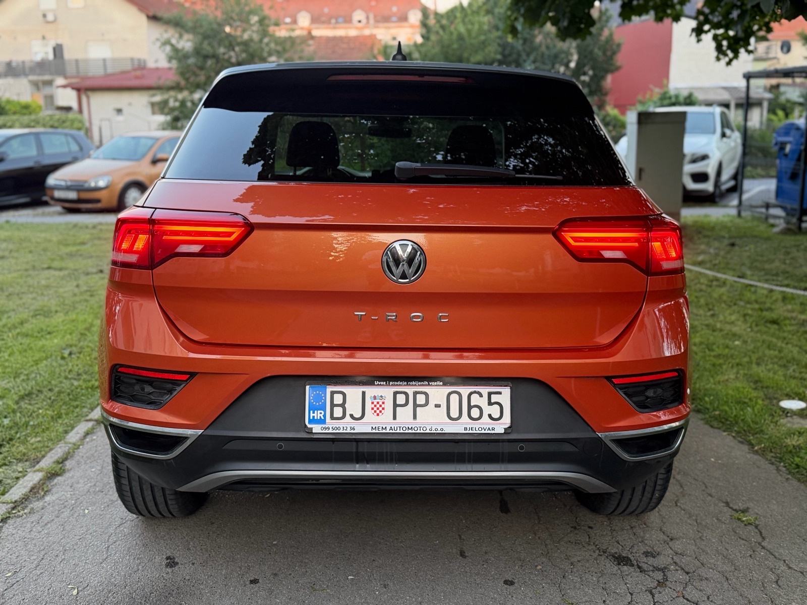 VW T-Roc 1,6Tdi iQ - 1.vl - Servisna knjiga - Virtual - Garancija, fotografija 6