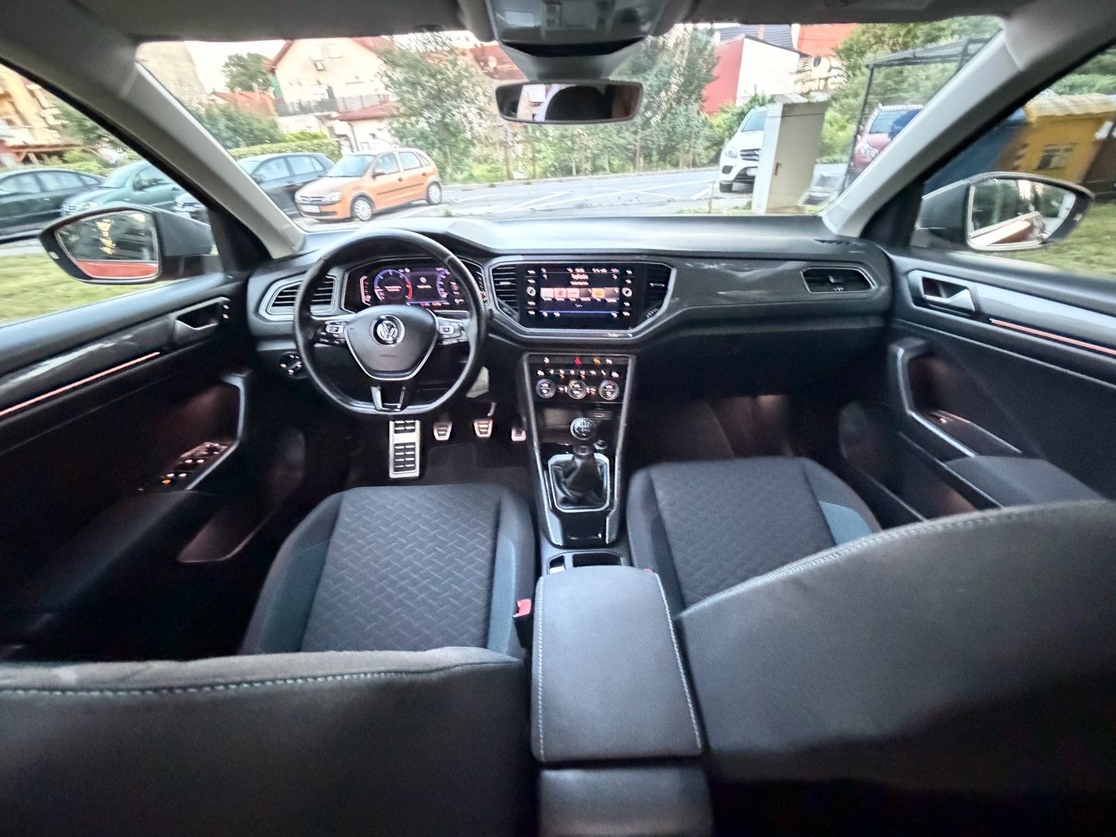 VW T-Roc 1,6Tdi iQ - 1.vl - Servisna knjiga - Virtual - Garancija, fotografija 8