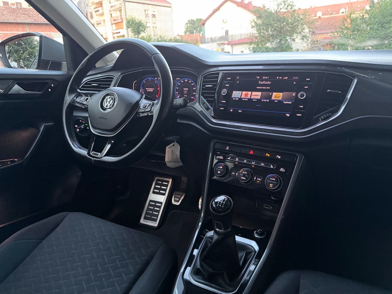 VW T-Roc 1,6Tdi iQ - 1.vl - Servisna knjiga - Virtual - Garancija, fotografija 10