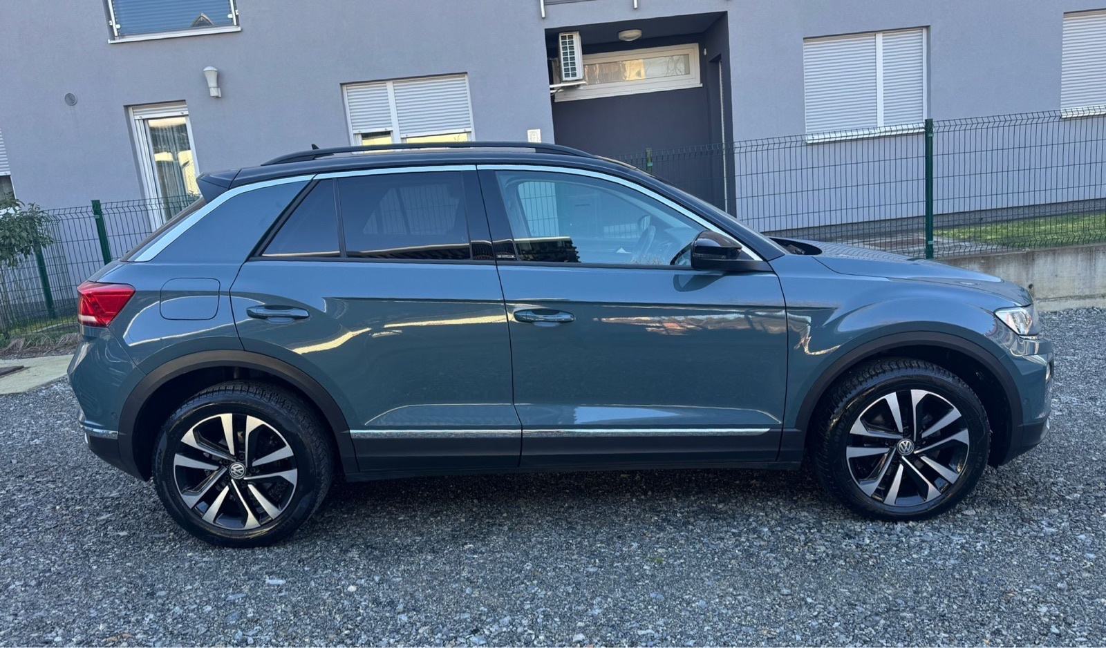 VW T-Roc 1.6Tdi iQ - Virtual, Navi, Kamera, Gr sjedala - Leasing, fotografija 4