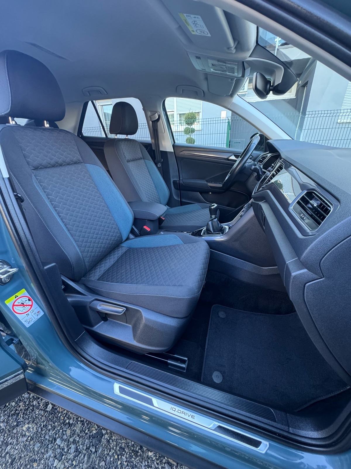 VW T-Roc 1.6Tdi iQ - Virtual, Navi, Kamera, Gr sjedala - Leasing, fotografija 19