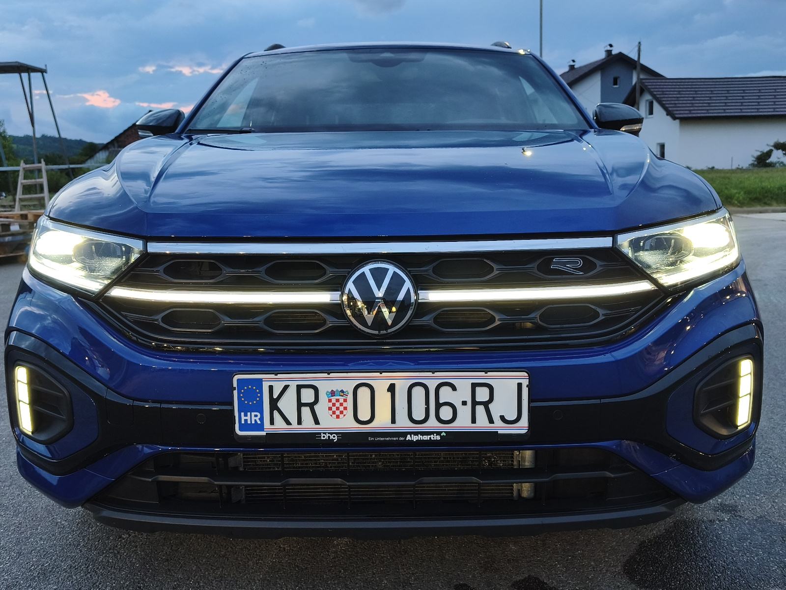 VW T-Roc 2,0 TDI 150 KS automatik Rline BLACK STYLE, Matrix, fotografija 2