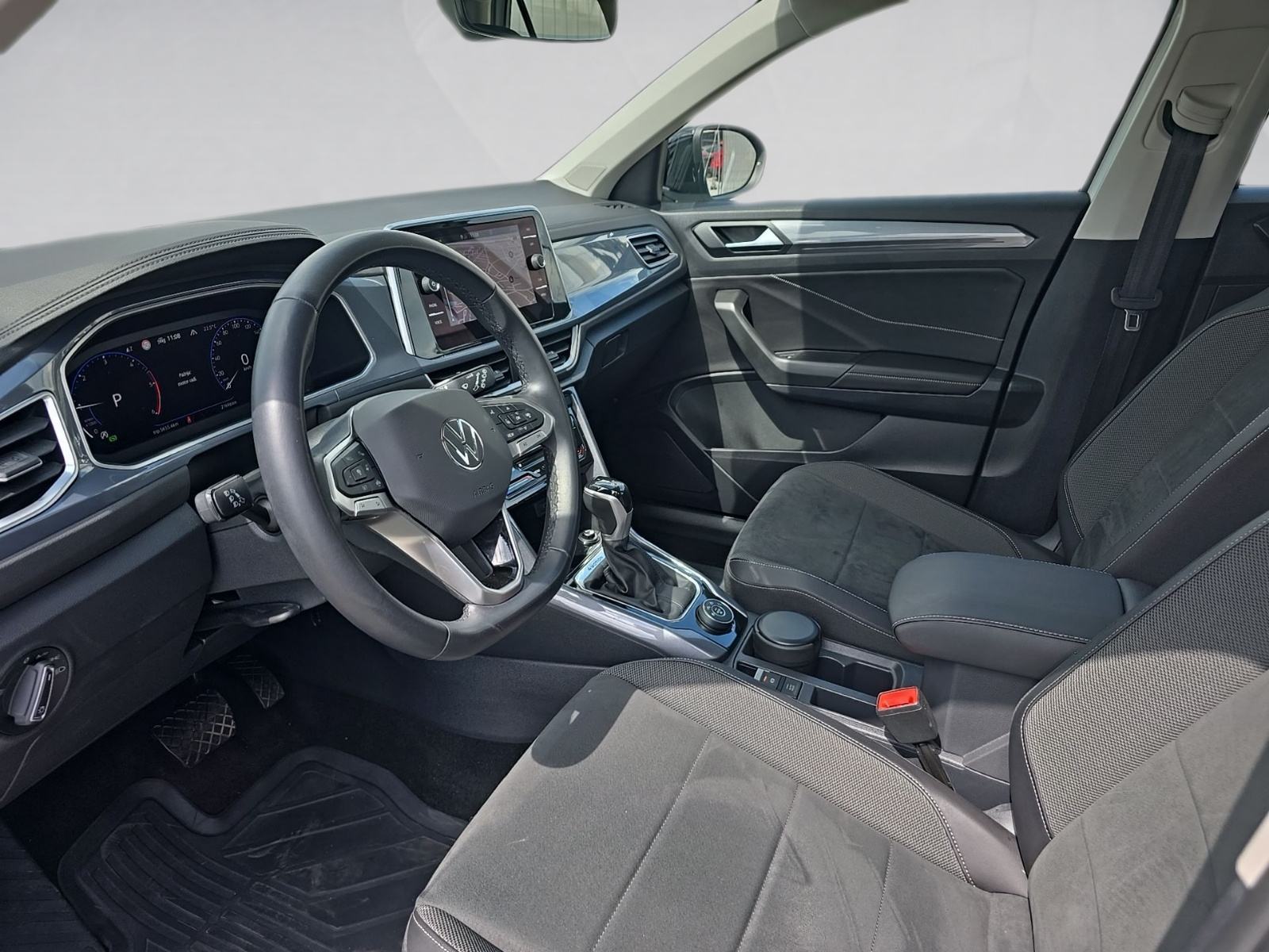 VW T-Roc 4Motion DSG Style 27.700 km, fotografija 15