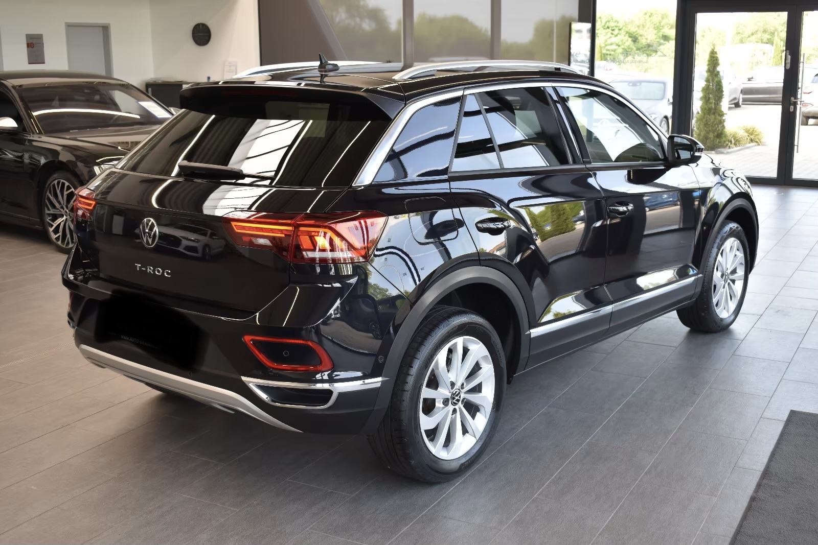 VW T-Roc 2,0 automatik, fotografija 4