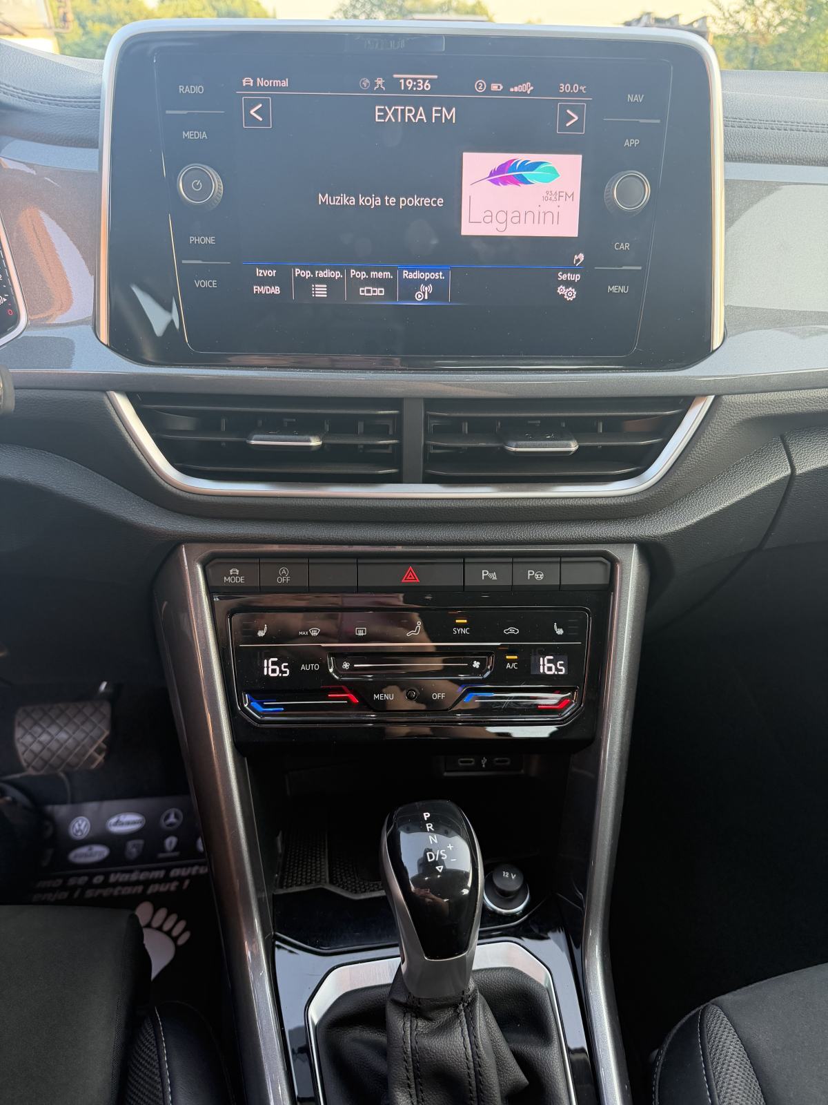 VW T-Roc 2,0 automatik 110kw, fotografija 4