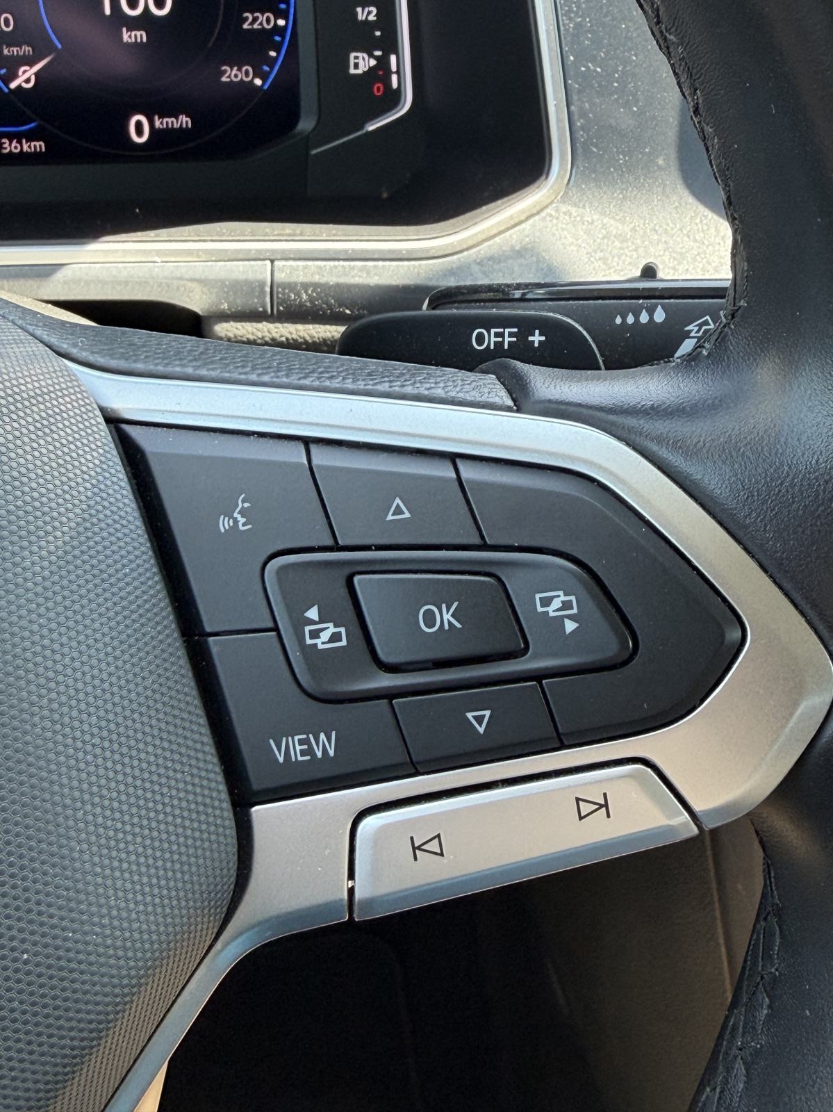 VW T-Roc 2.0 DSG Style, Keyless, CarPlay, LED, Jamstvo, Reg 05/2027, fotografija 10