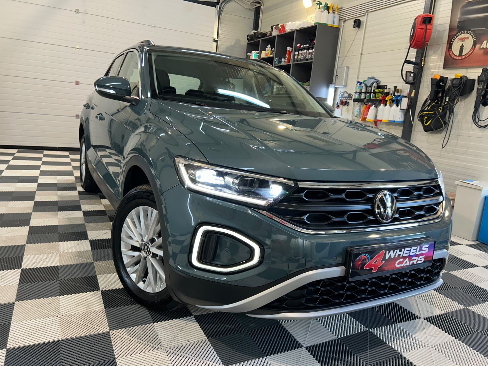 VW T-ROC 2,0 TDI 150 KS LED VIRTUAL KAMERA PDC U PDV-U 12 MJ JAMSTVO, fotografija 3