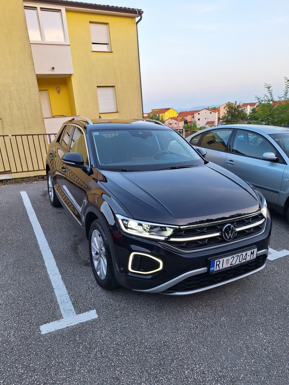 VW T-Roc 2,0 tdi 2022 Style IQ lights velik servis, fotografija 4