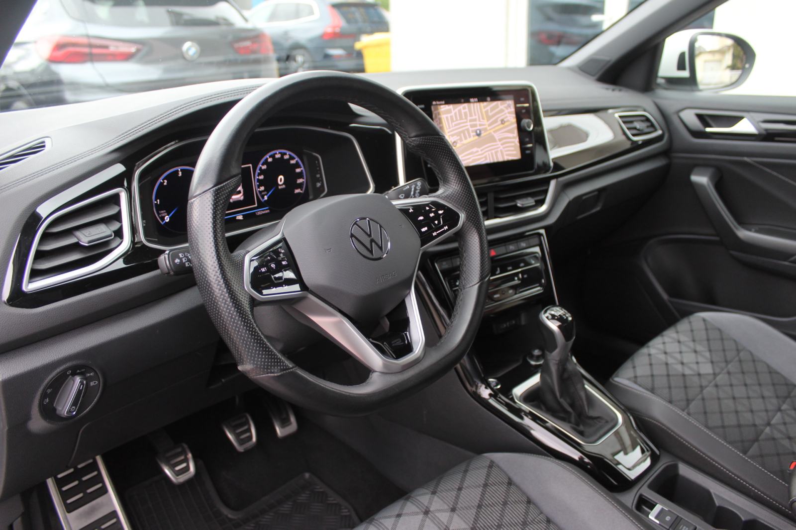 VW T-Roc 2.0 TDI, 3x R-LINE, LED, ALU 17", NAVI, VIRTUAL, GARANCIJA., fotografija 11