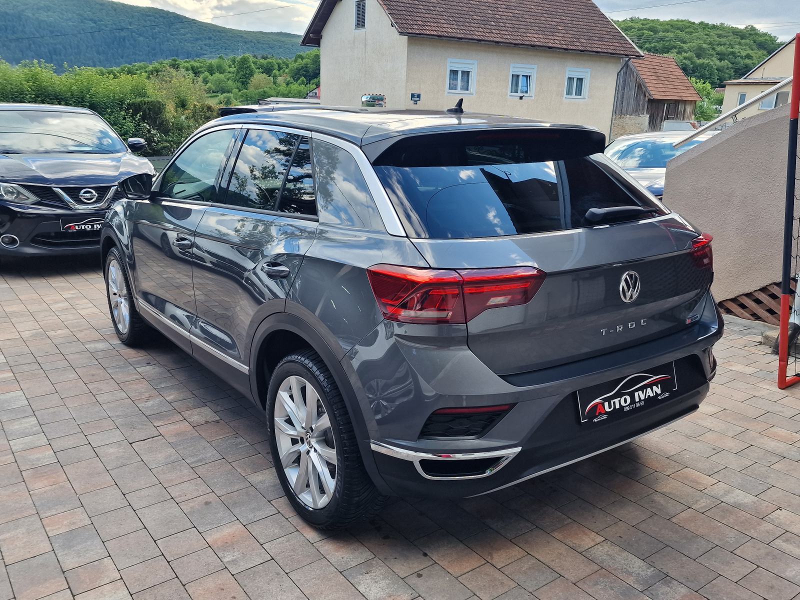 VW T-Roc 2,0 TDI 4-MOTION, fotografija 7